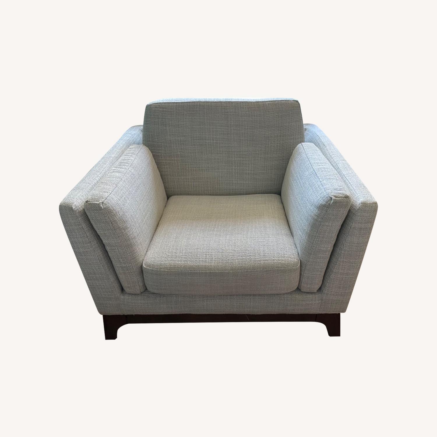 Ceni Lounge Chair - image-0