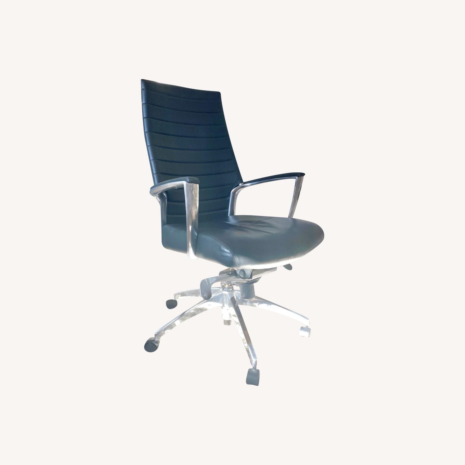 Swivel Adjustable Executive High Desk Office Chair - image-0