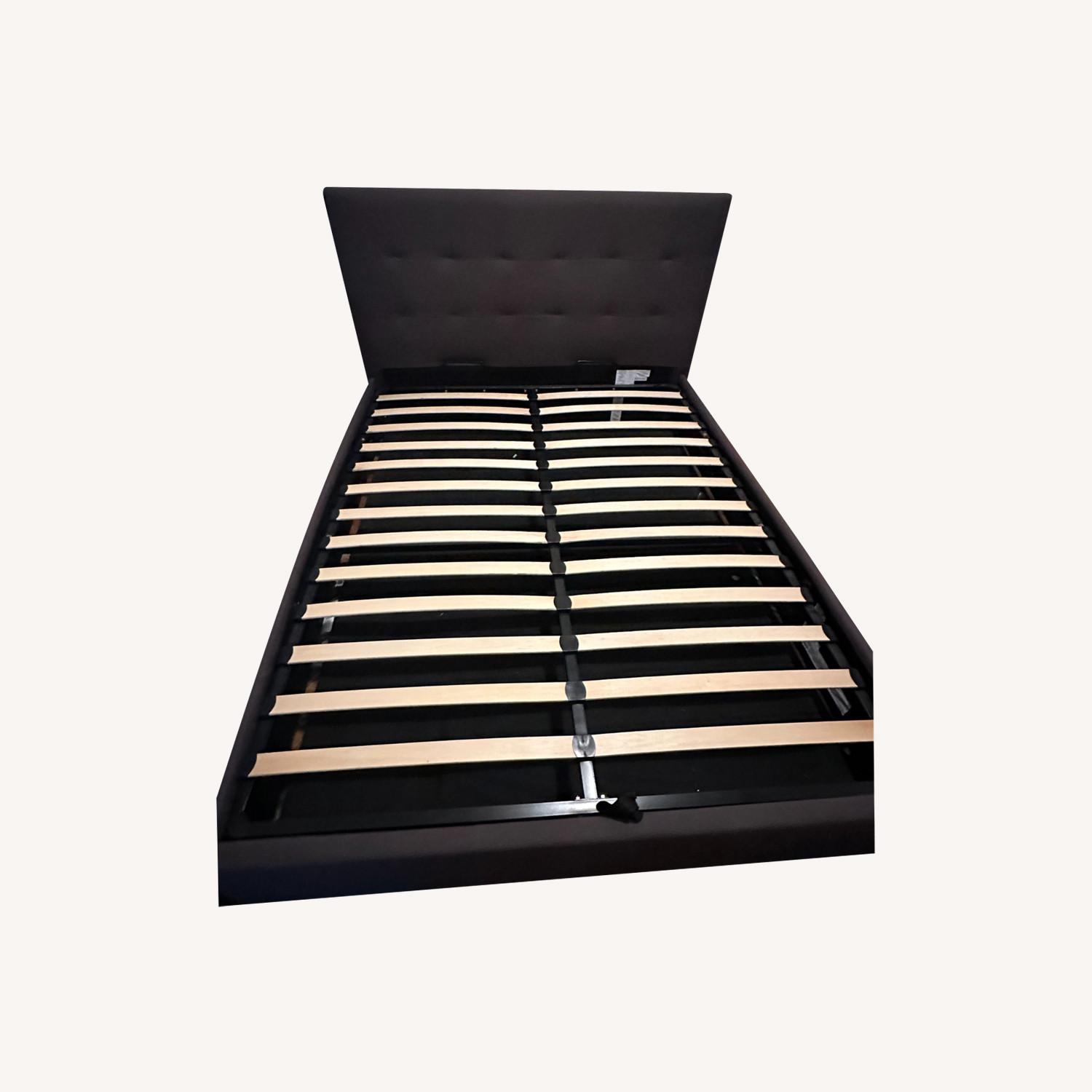 Queen Hydraulic Lift Platform Storage Bed Frame - image-0