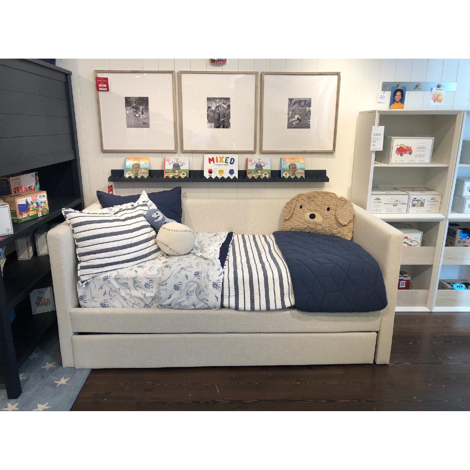 Pottery Barn Carter Daybed with Trundle - image-8