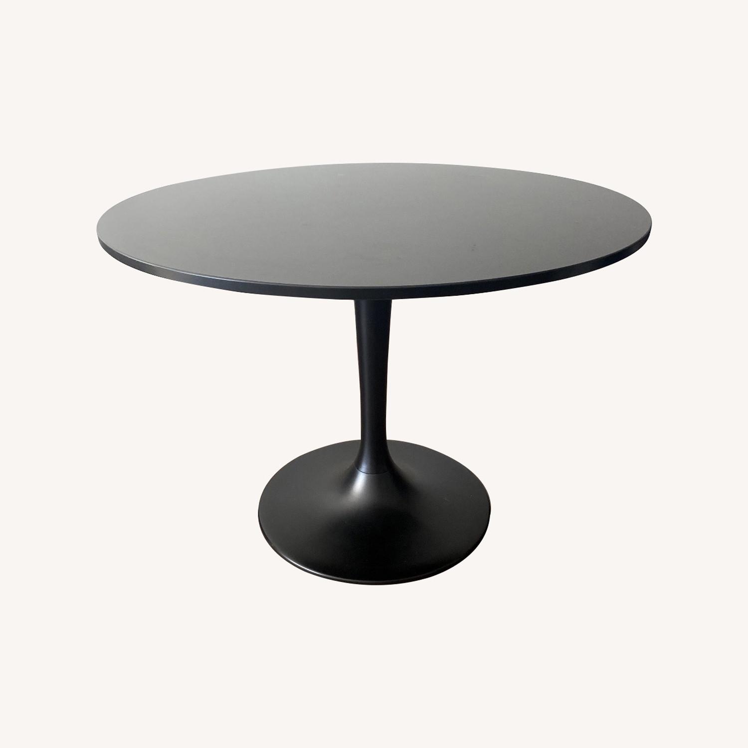 IKEA DOCKSTA Table - image-0