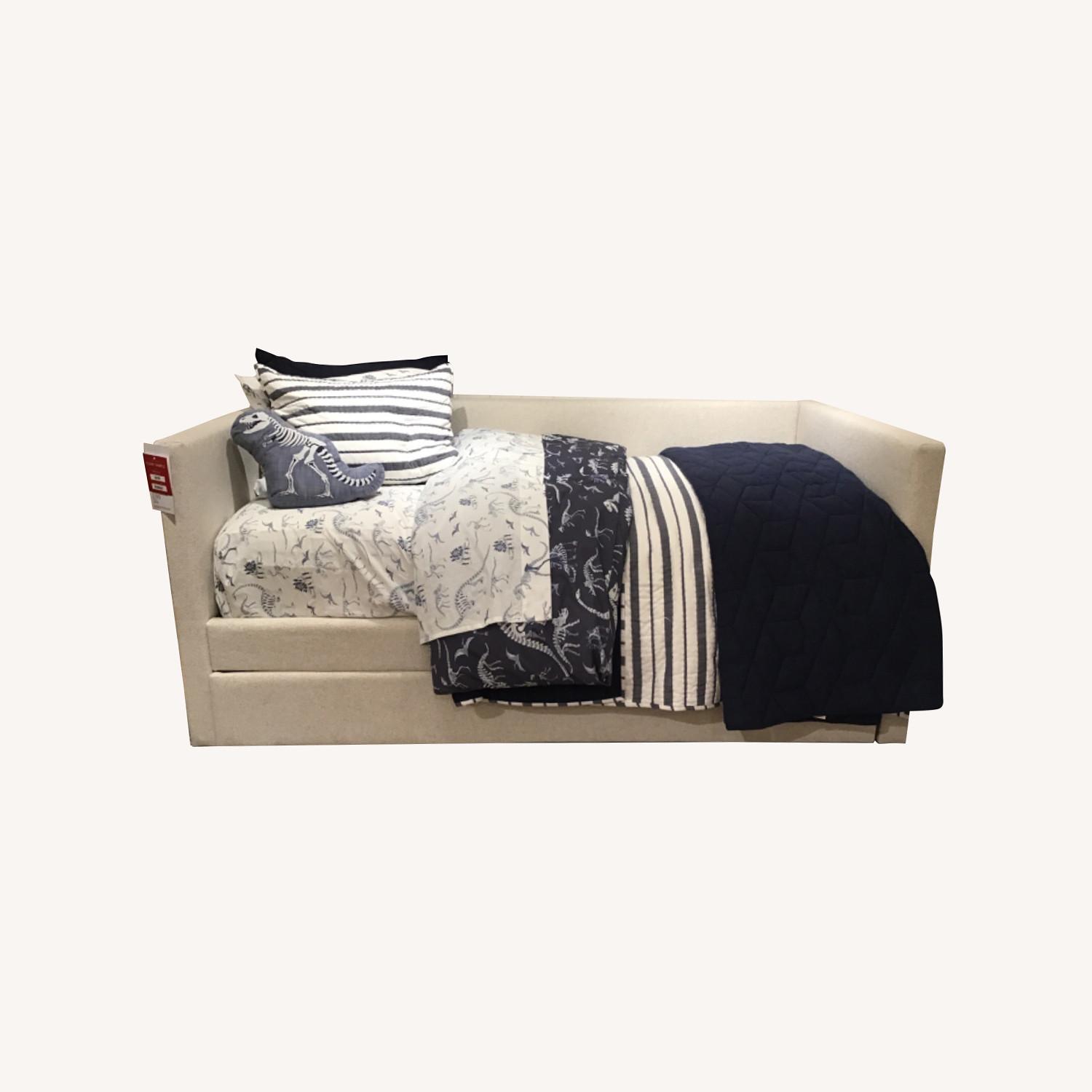 Pottery Barn Kids Daybed AptDeco