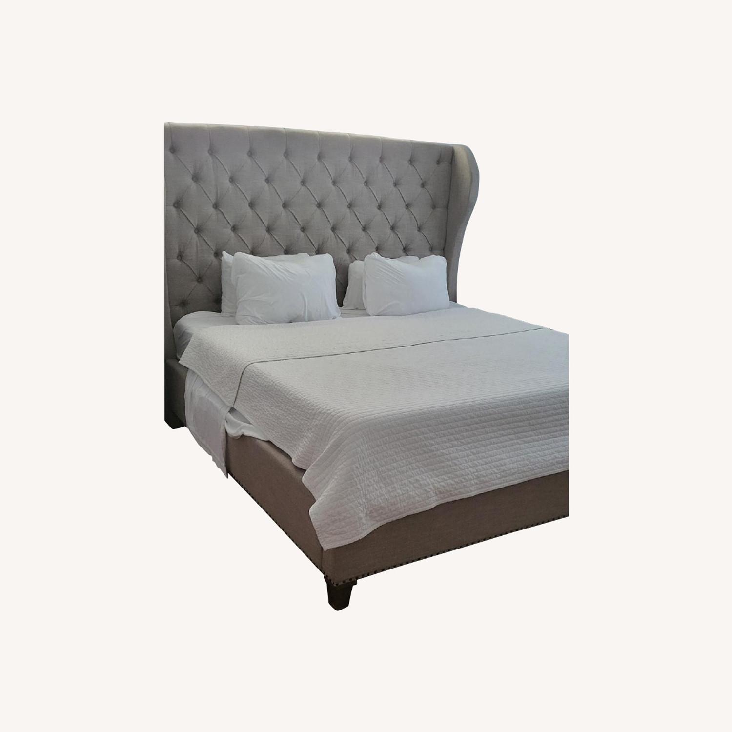 Raymour & Flanigan Full Bed - image-0