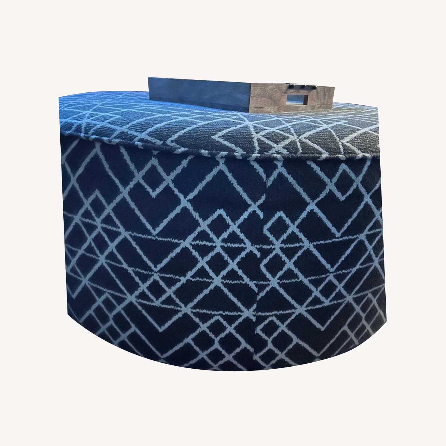 Raymour & Flanigan Daine Ottoman - image-0