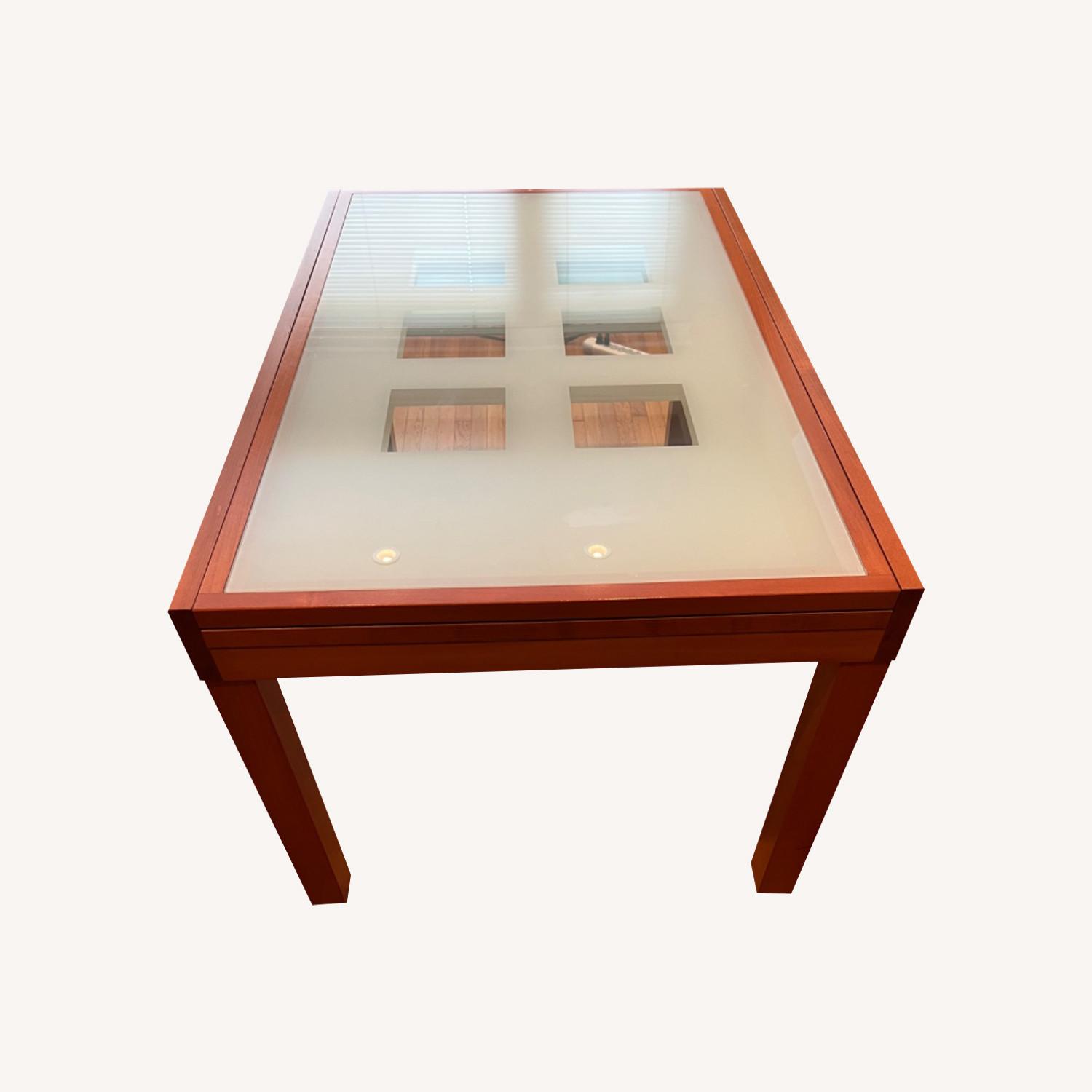 Scandinavian Design Extendable Table - image-0