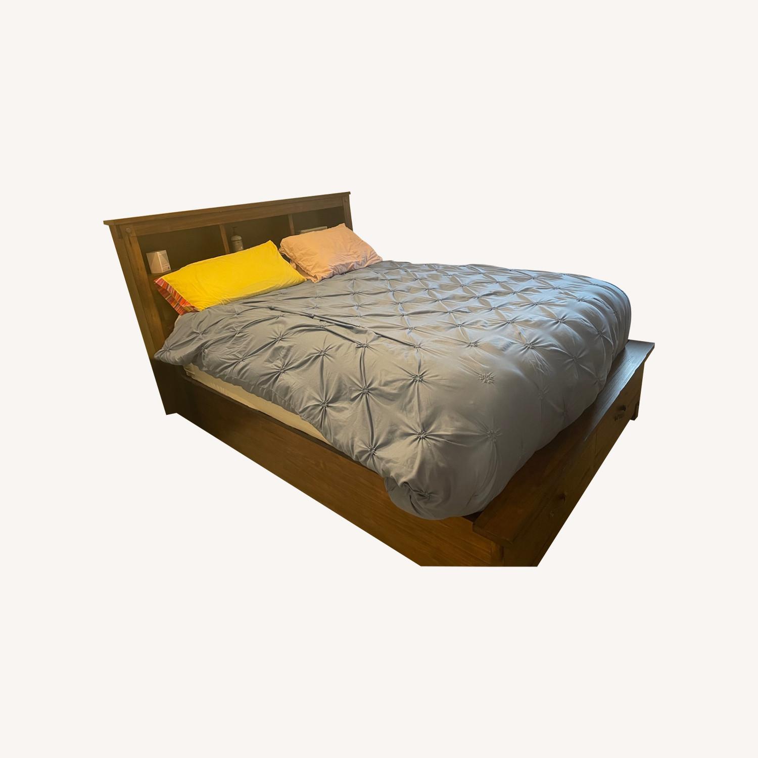 Queen Bed with Storage in Headboard and Footboard - image-0