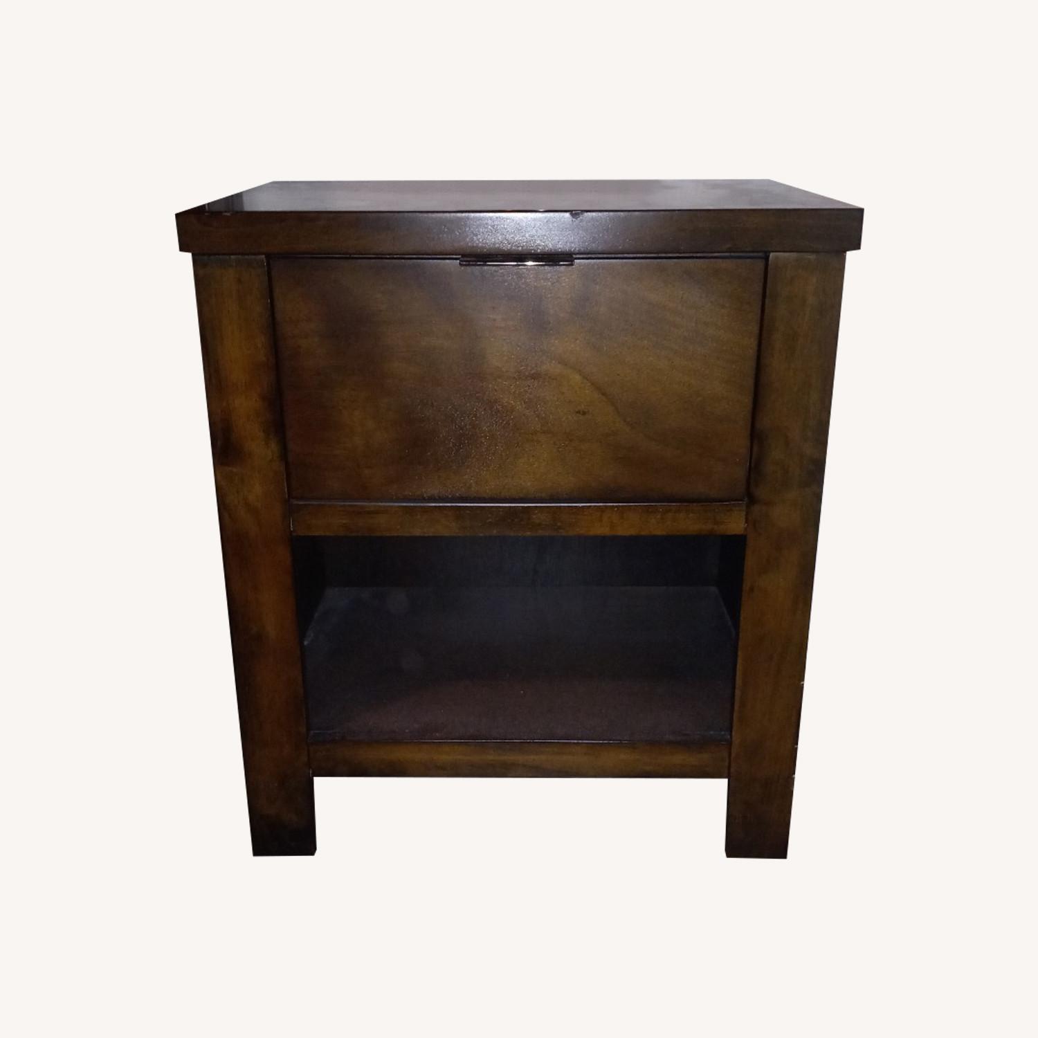 2 Nightstands with Dark Walnut Veneers - image-0