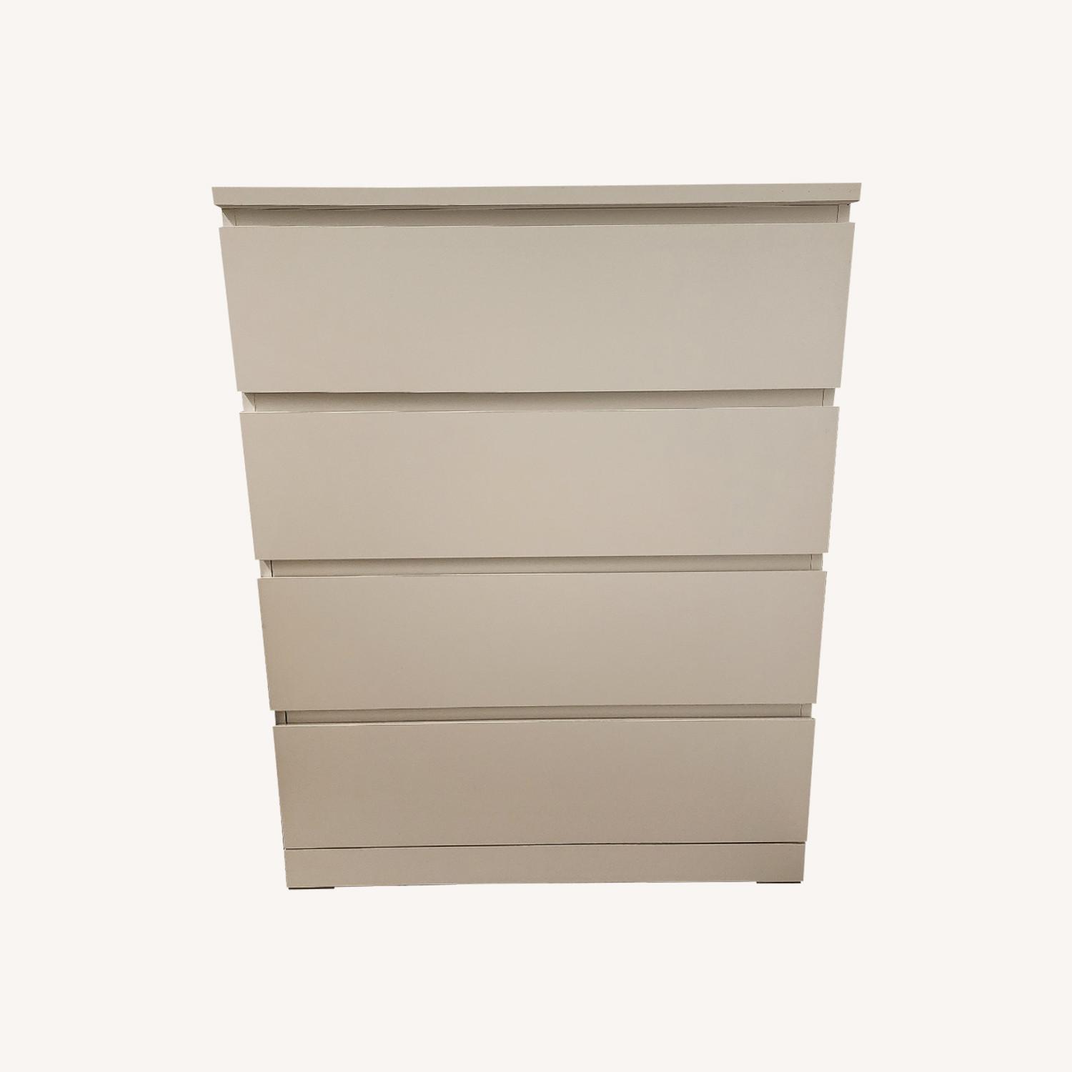 Dresser/Chest/Drawer - IKEA Malm 4-drawer - AptDeco
