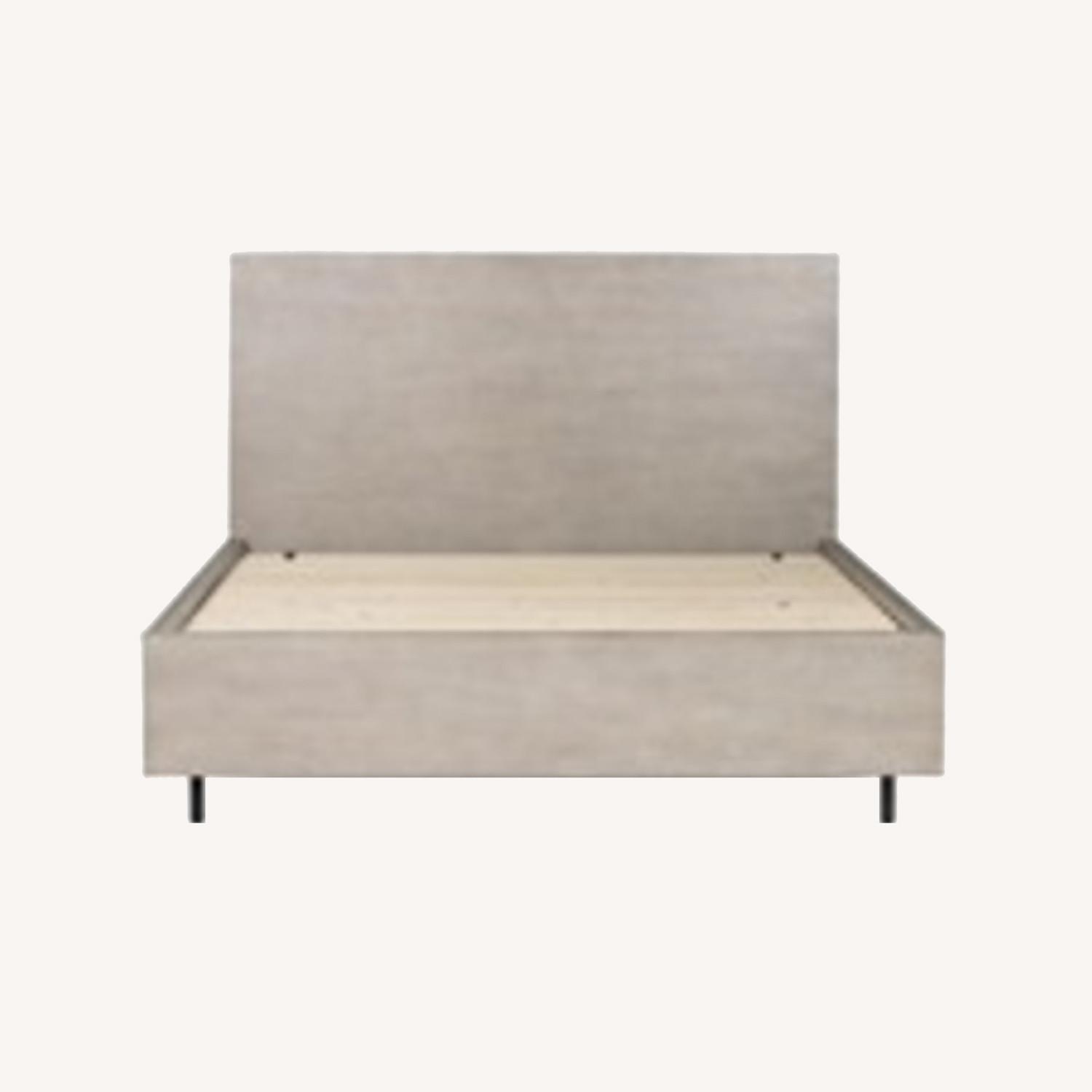 Carly Storage Bed - image-0