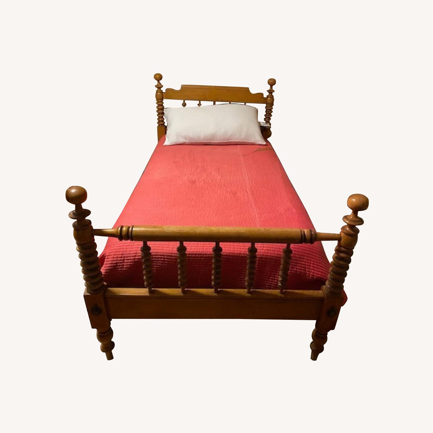 Two Twin Beds with Headboards and Bedframes - image-0