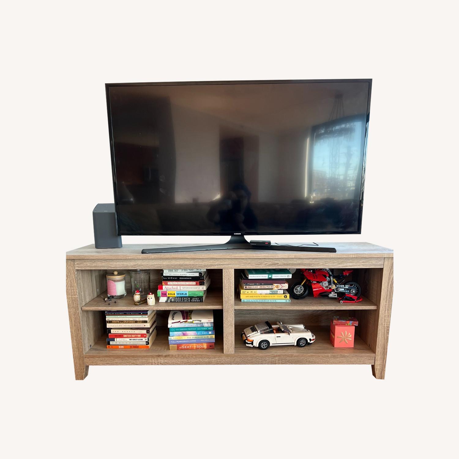 Versatile Media Console - image-0