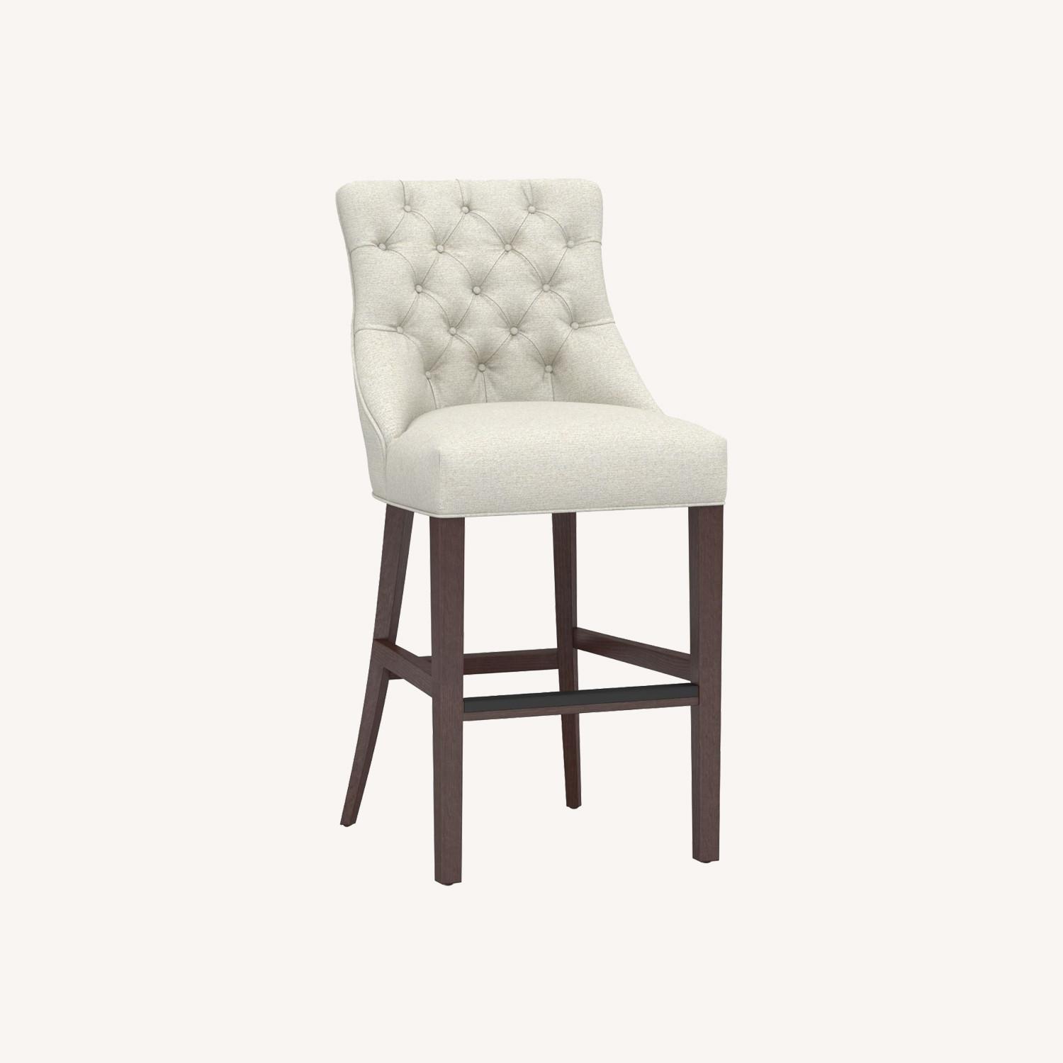 Pottery Barn Hayes Tufted Upholstered Stool - Thumbnail 3