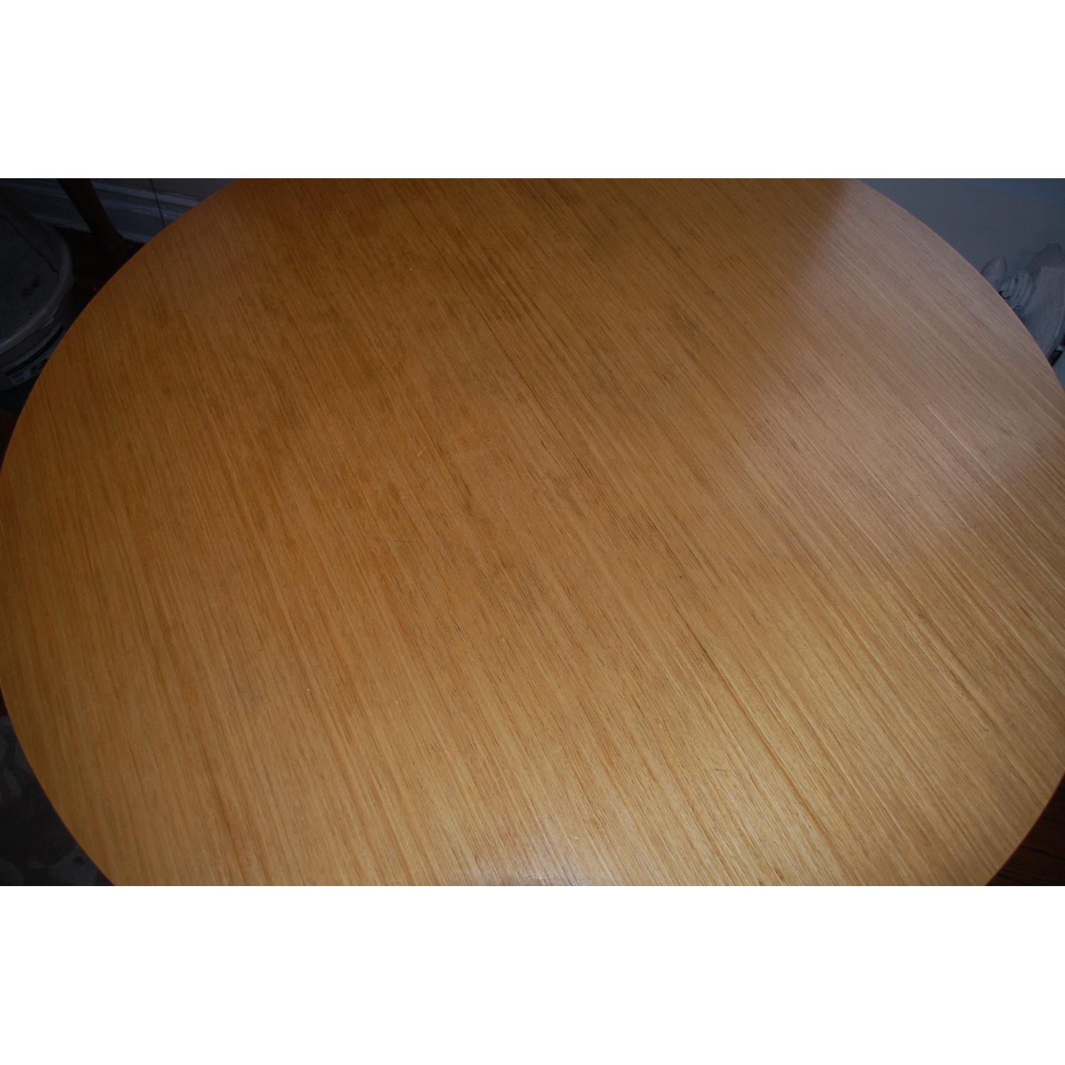 Herman Miller Eames Round Table w/ 4 Chairs - image-5
