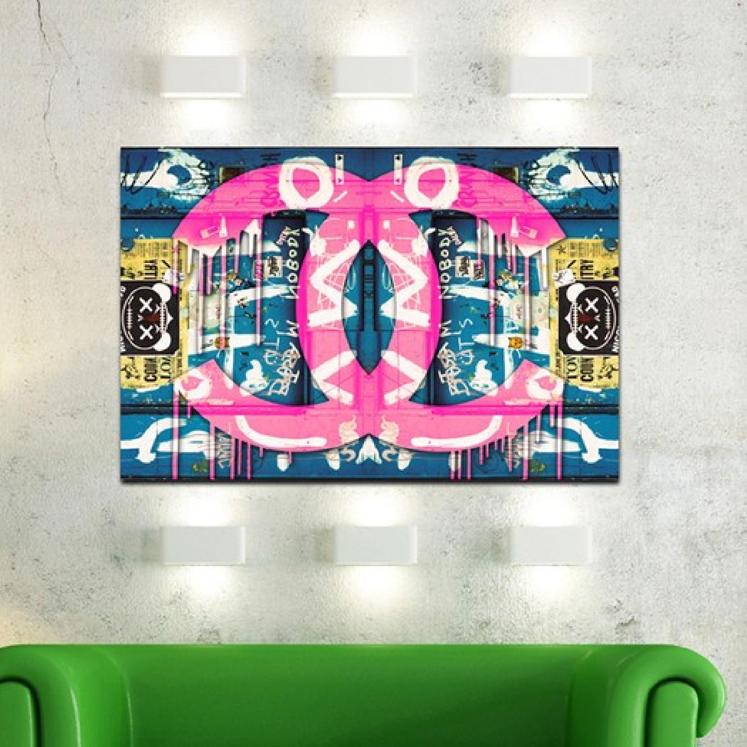 FLUORESCENT PALACE アート キャンバスアート グッチ シャネル Fluorescent Palace Chanel Graffiti Art - AptDeco