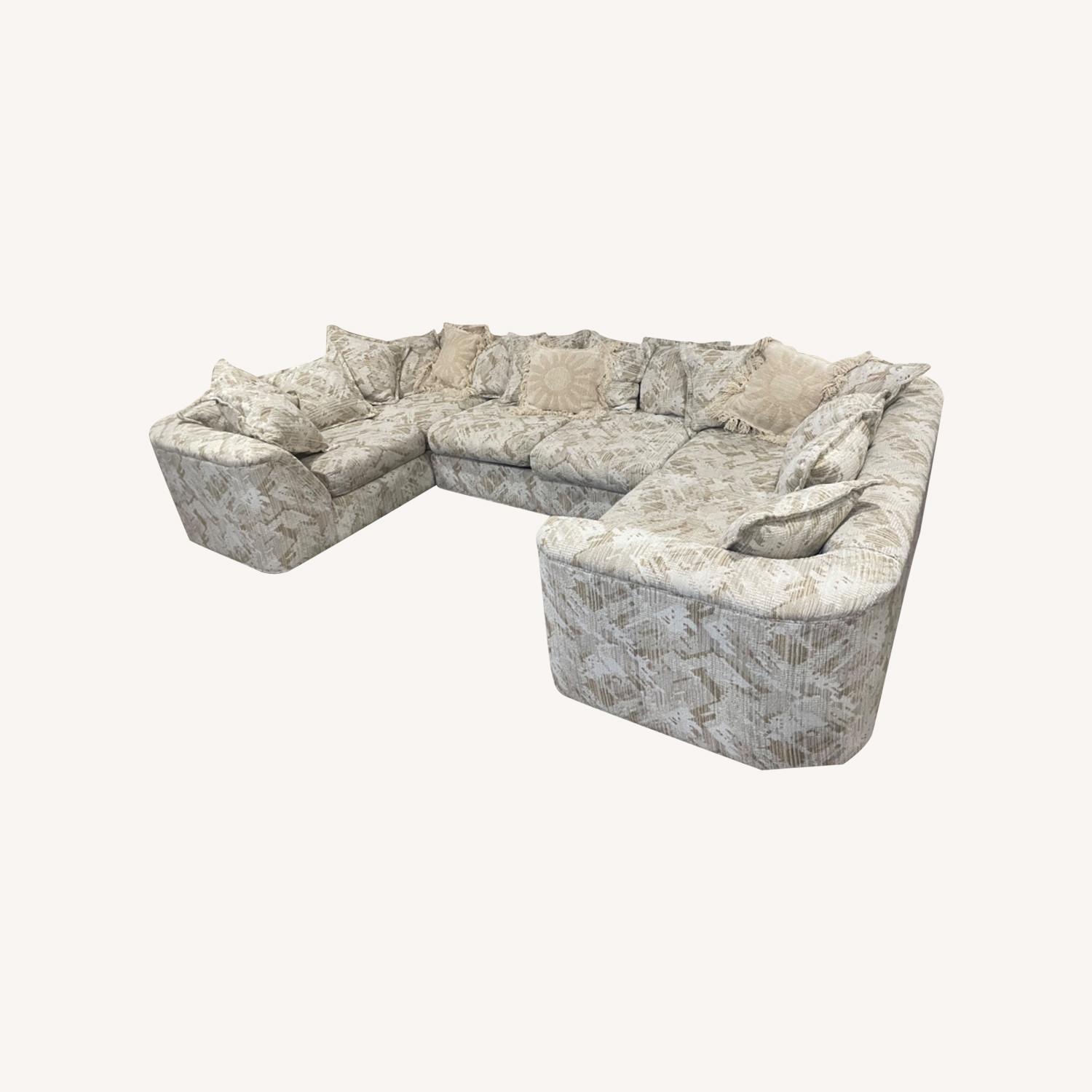 Stratford House Furniture 3 Piece Sectional - image-0