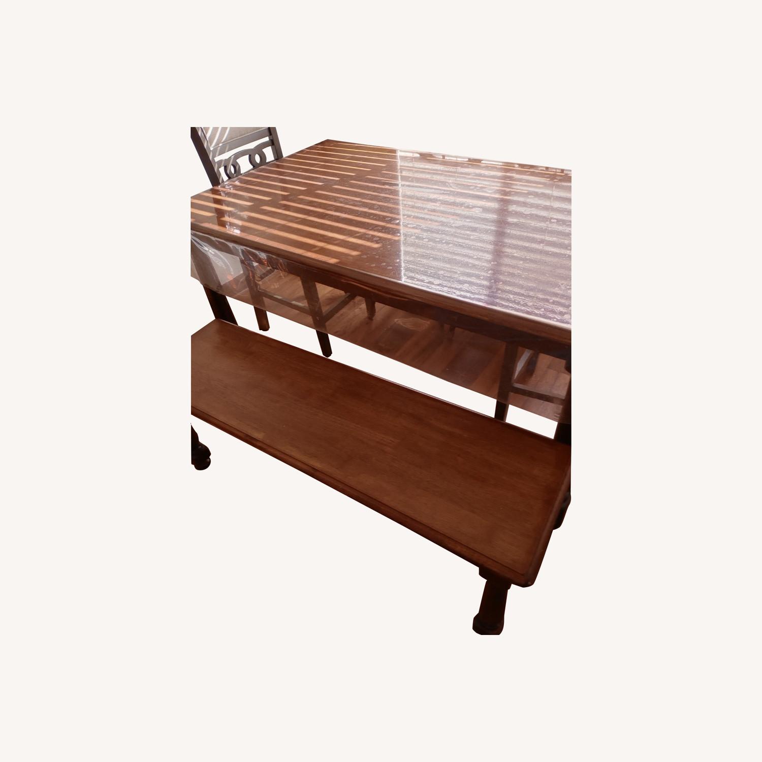Dining Table Set - AptDeco