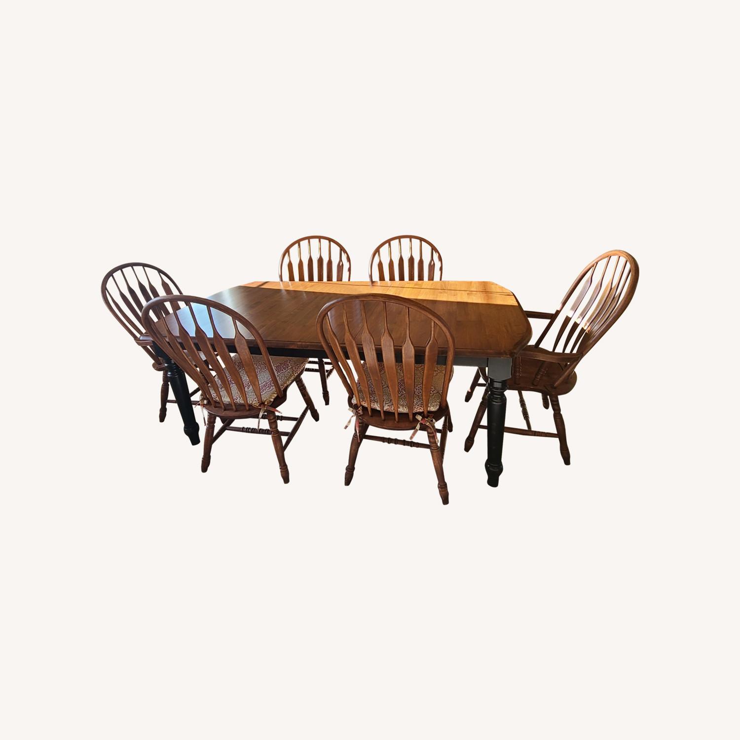 6 person Dining Table & Chairs - image-0