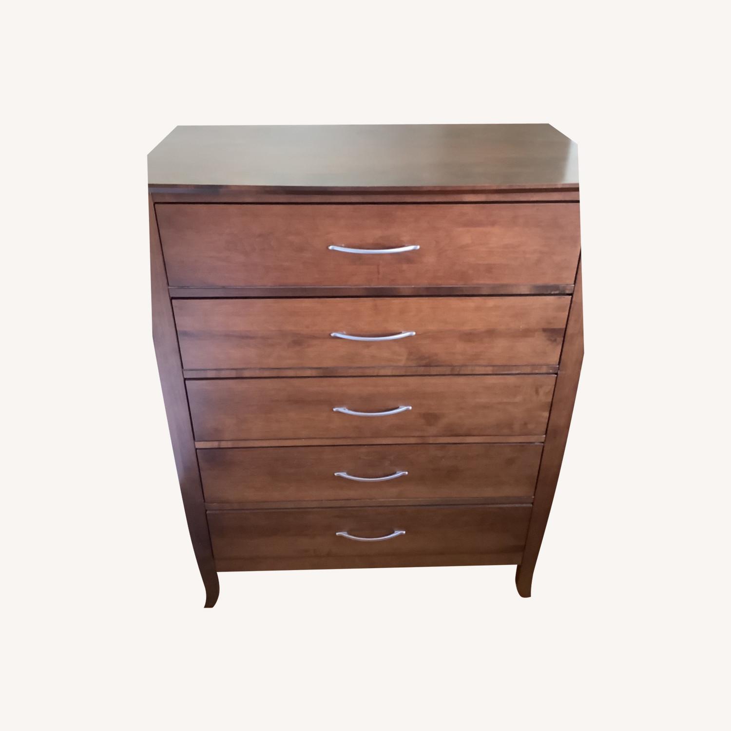 Baronet Dresser - image-0