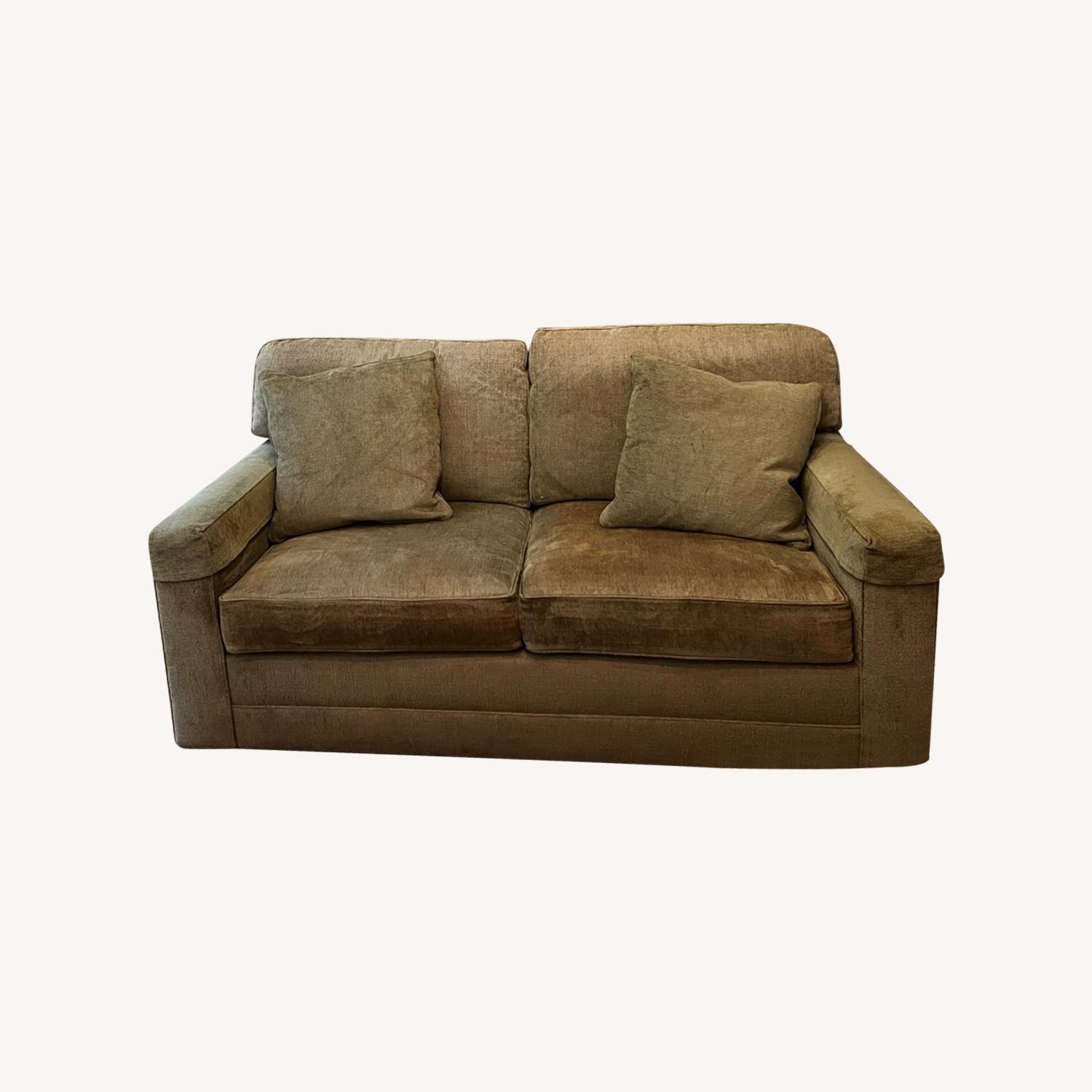 HENREDON / ヘンレドン UPHOLSTERY COLLECTION Henredon Upholstery Collection Sofa - AptDeco