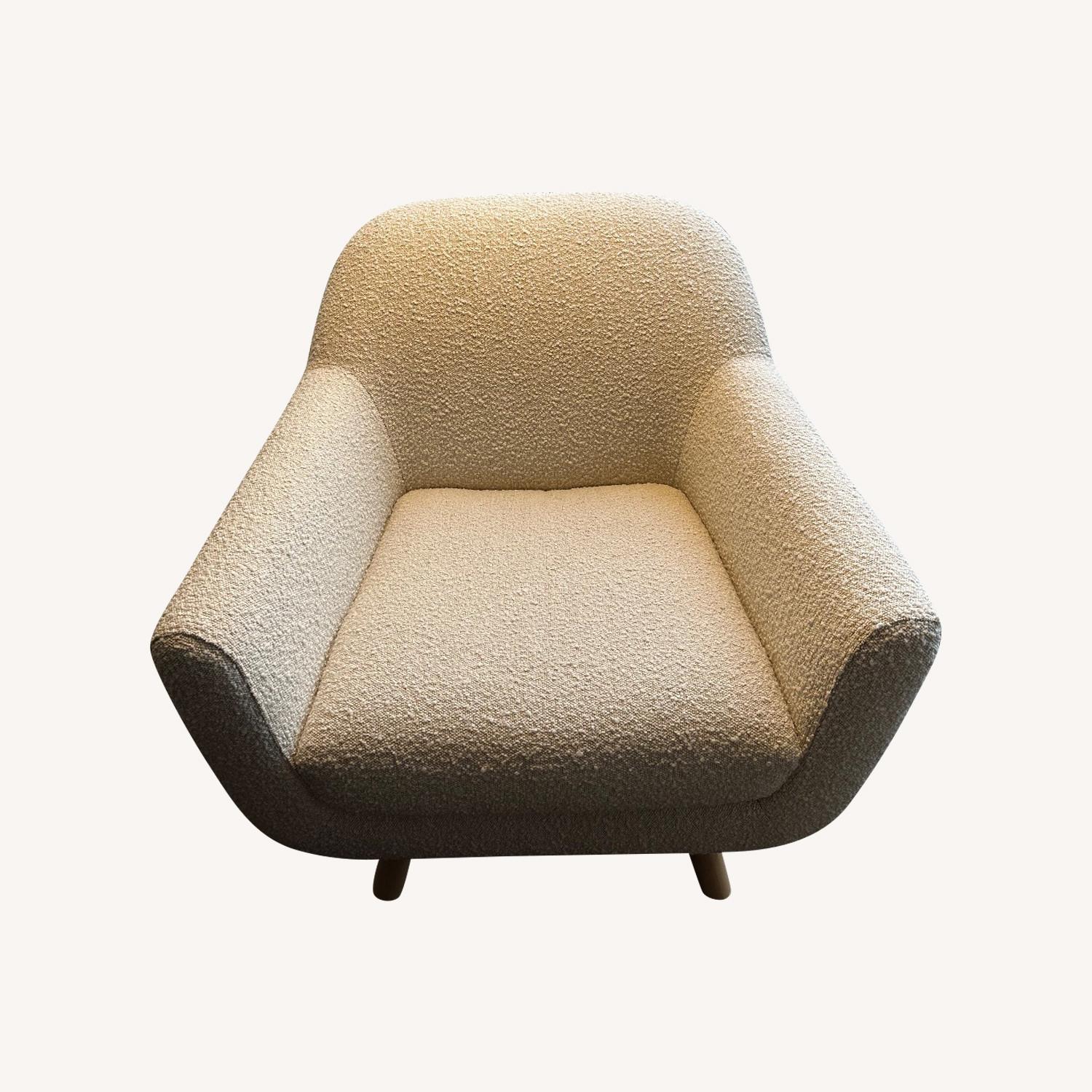 Gabriola Ivory Boucl Lounge Chair - AptDeco