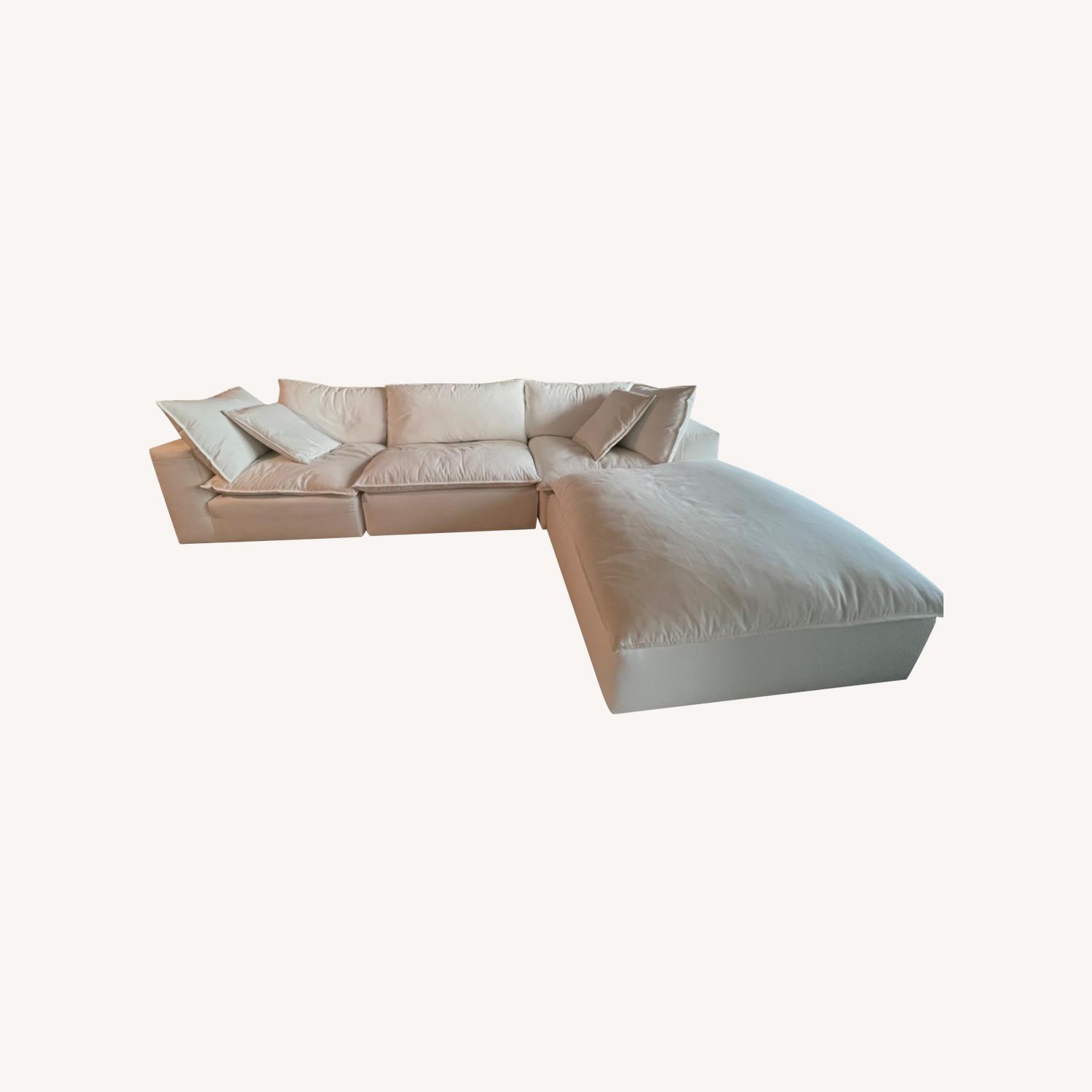 Coleman Furniture Cali Pearl Modular Sectional - image-0