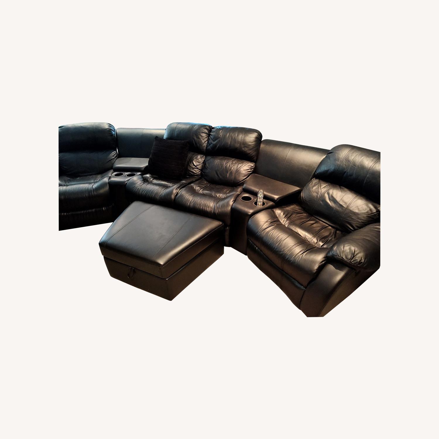 Comfortable 3 Seater Sofa - image-0