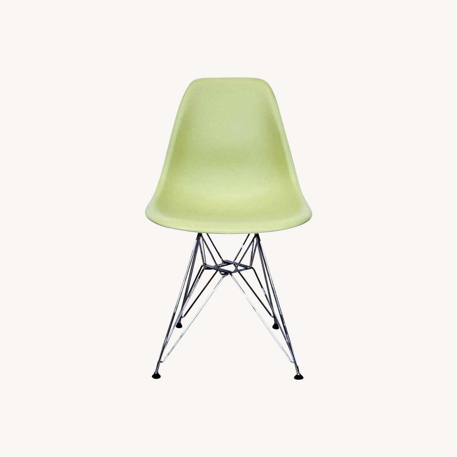 Herman Miller Eames Plastic Molded Chair - image-0