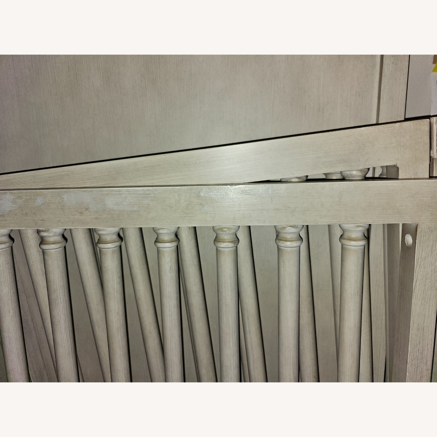 Bellina Baby Crib (Including Converter Piece) - image-6