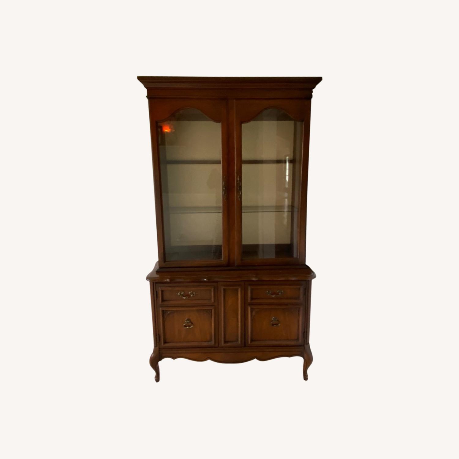 Mastercraft Wall Unit - image-0