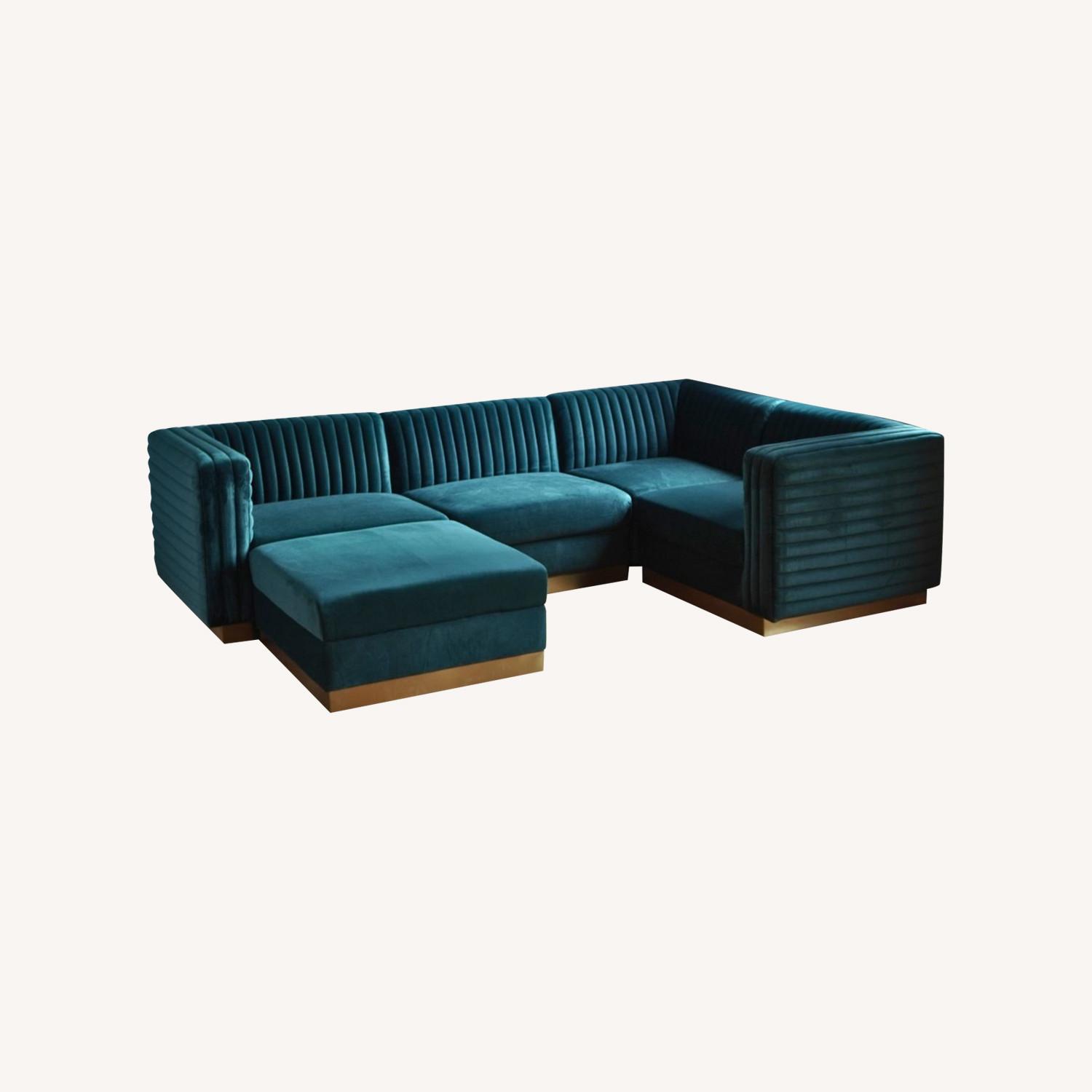 Modern Modular 5 Piece Sectional Sofa - image-4