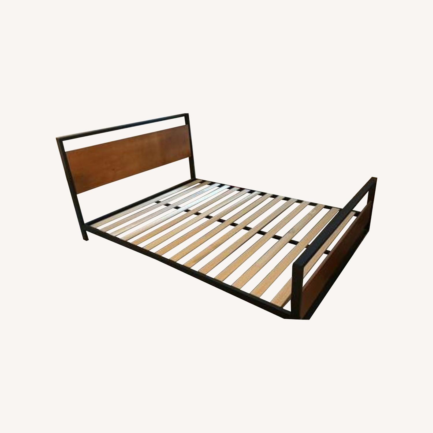 Zinus Suzanne Bed Frame - image-0