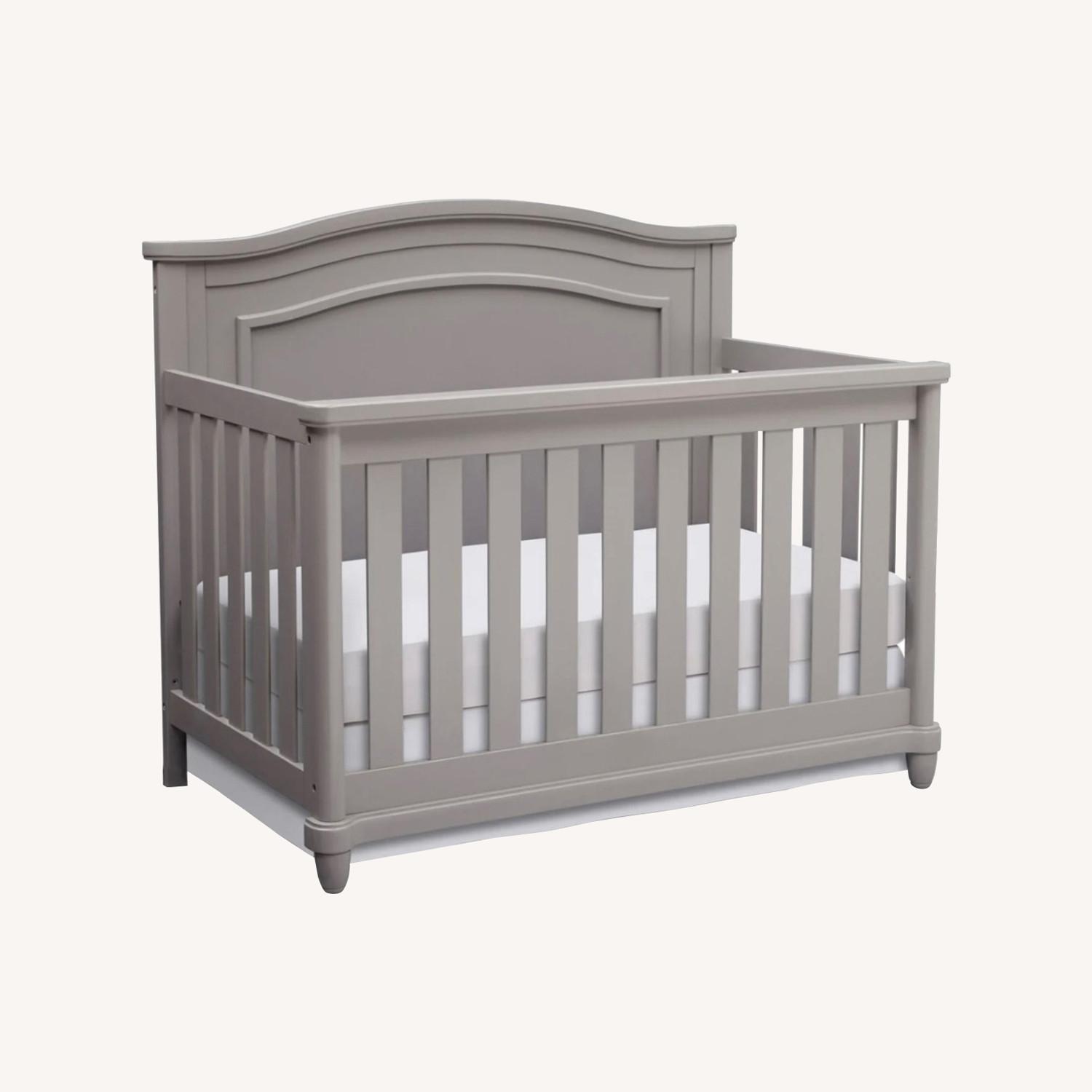 Belmont 4-in-1 Convertible Crib