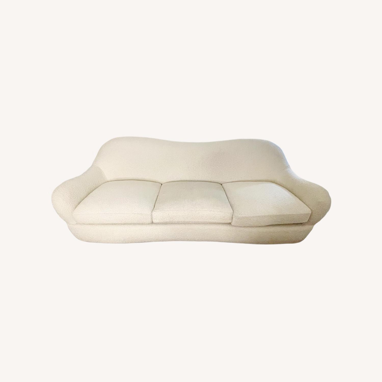 CB2 Bacio 86.5