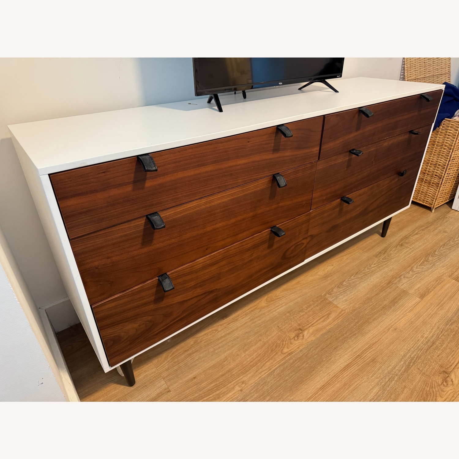 Article Envelo 6 Drawer Dresser - image-4