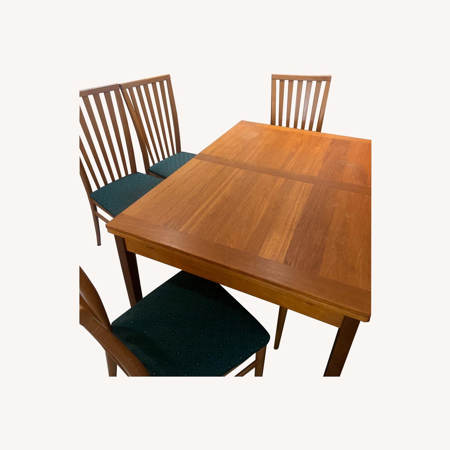 Scandinavian Modern Dining Table Set(Extendable) - image-0