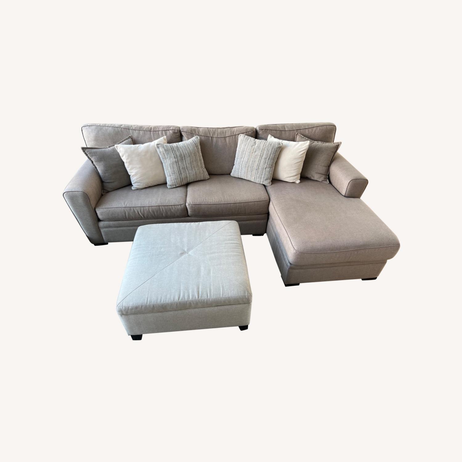 Raymour & Flanigan Artemis II Full Sleeper Sectional Sofa - AptDeco