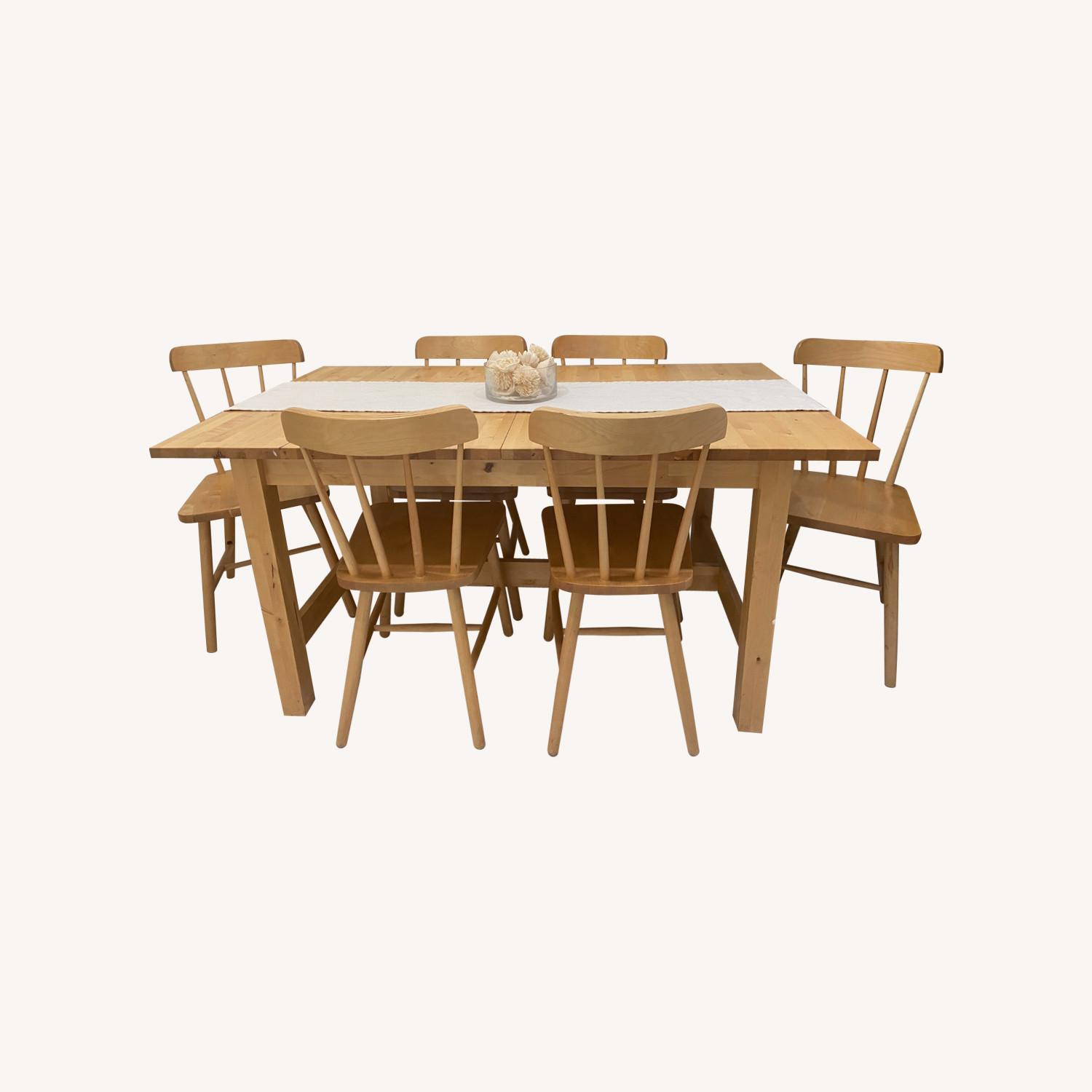 Expandable Wood Dining Table Set - AptDeco