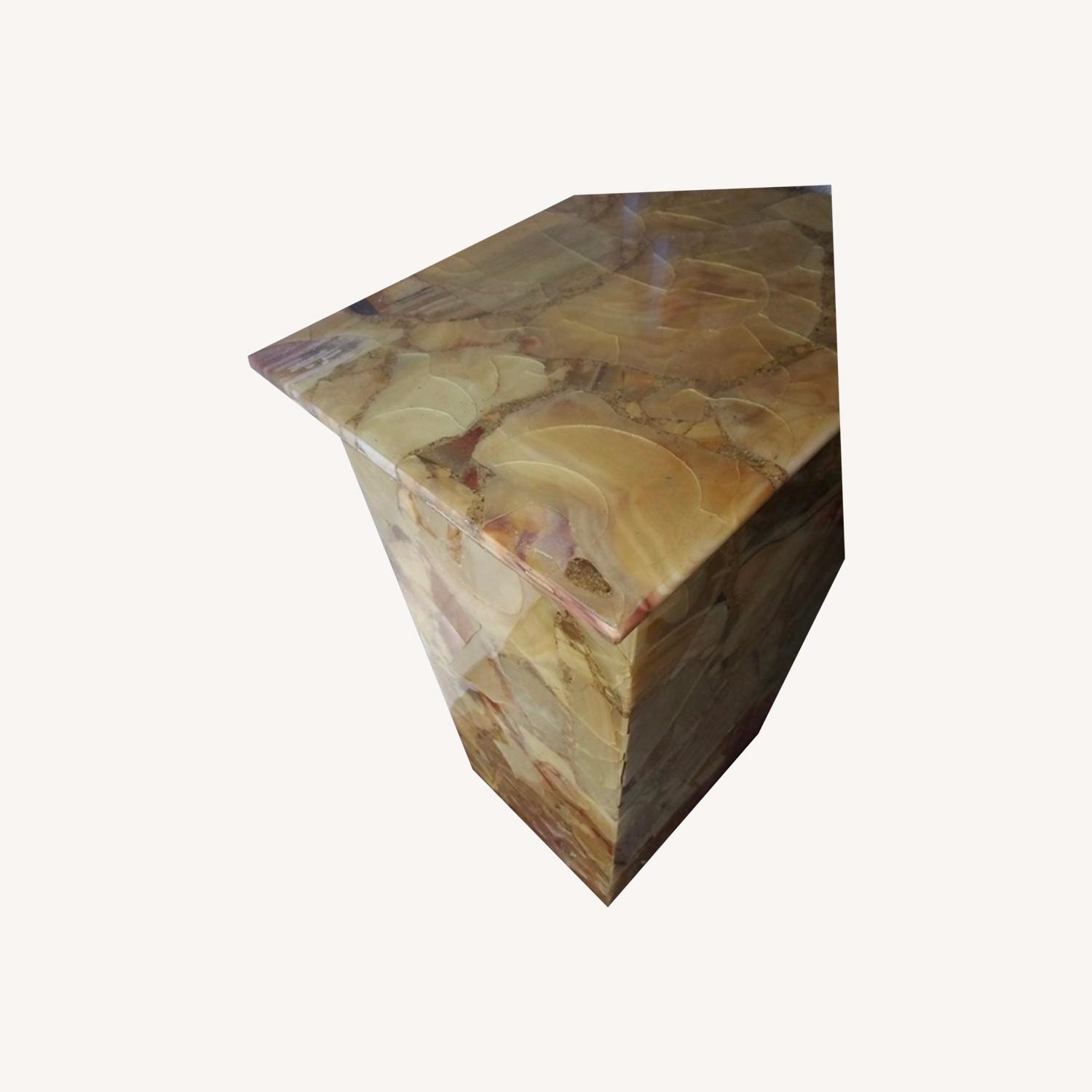 Hecho Mexican Onyx Stand 1970s - image-0