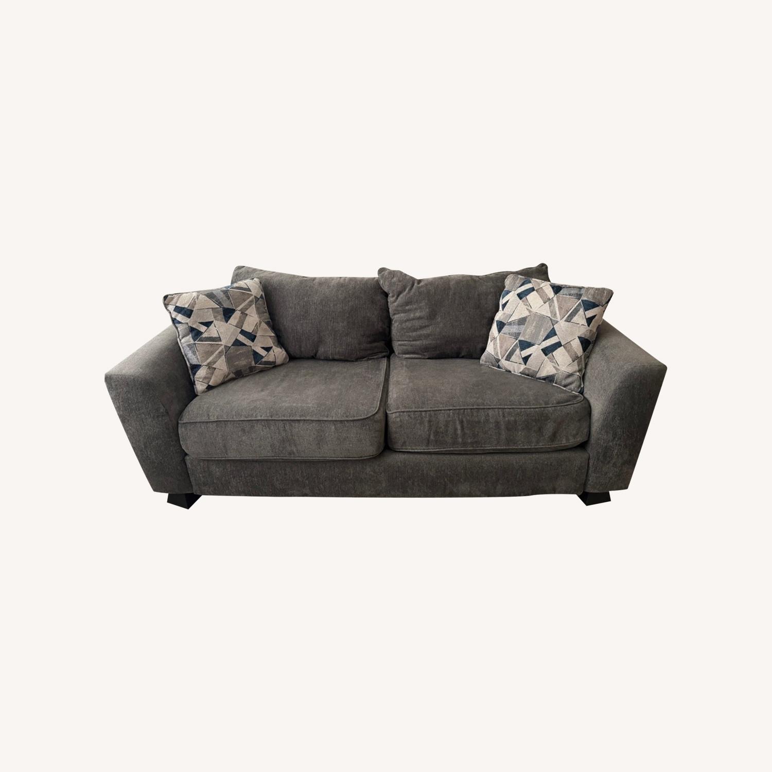 Rooms To Go Sandia Heights Loveseat Sofa - image-0