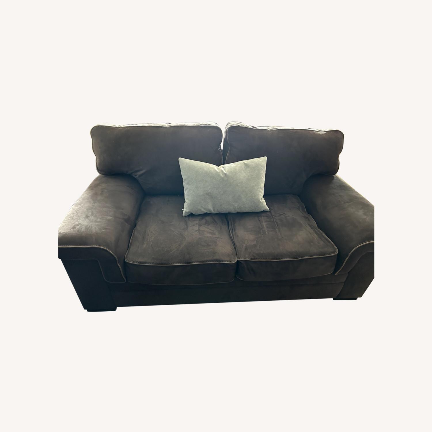 Macy's Loveseat - image-0