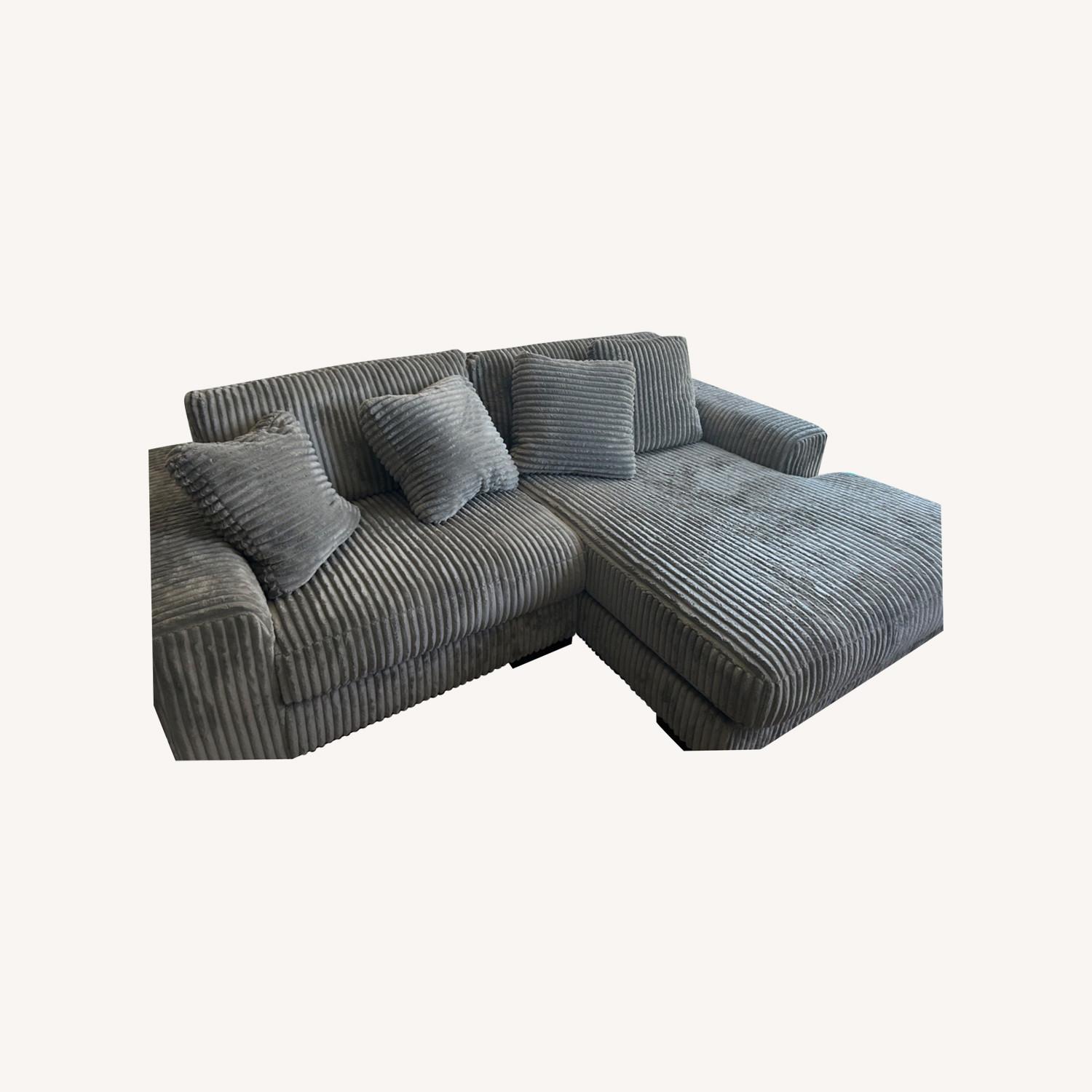 Coleman Lindyn Fog Sectional - image-0