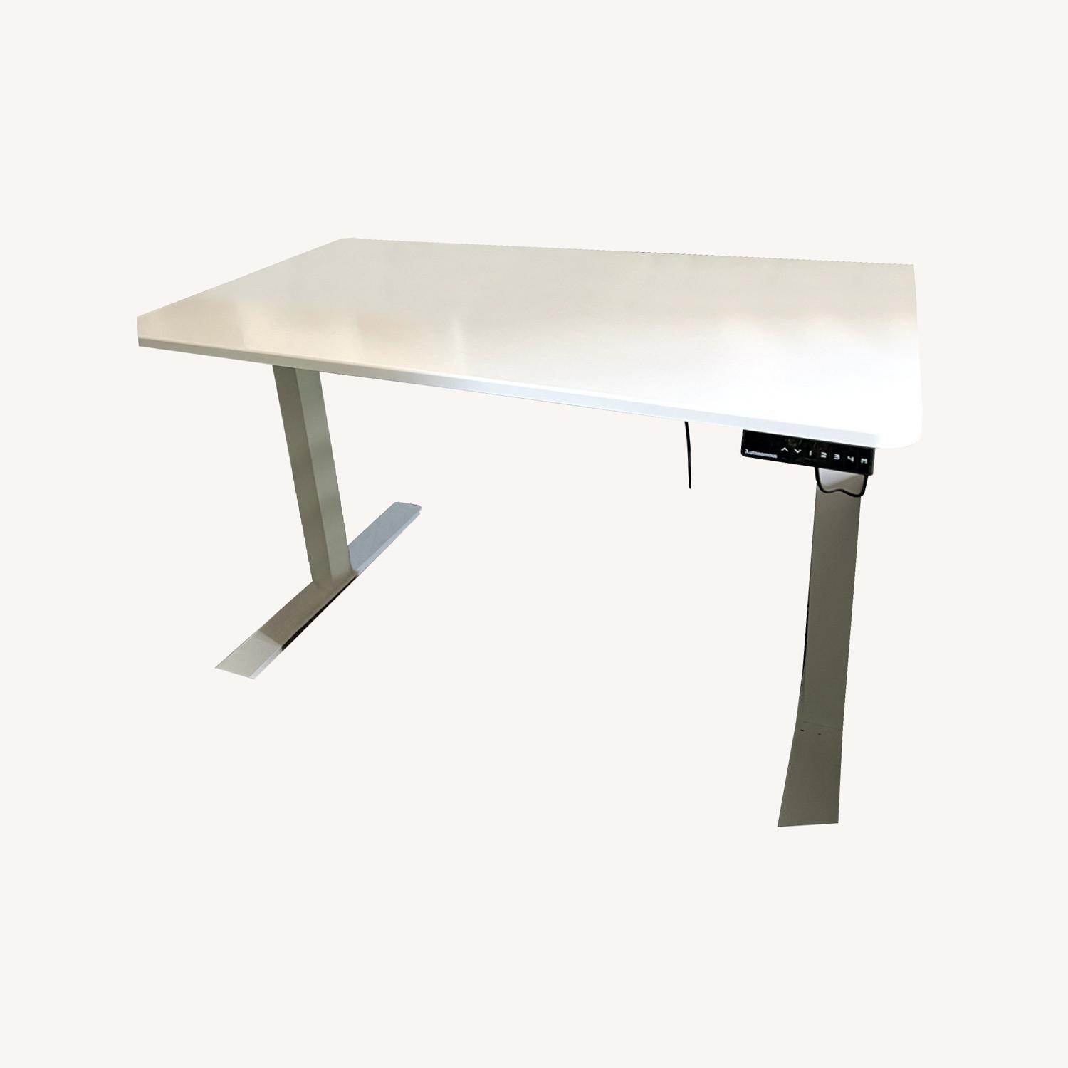 White Autonomous SmartCore Standing Desk - image-0