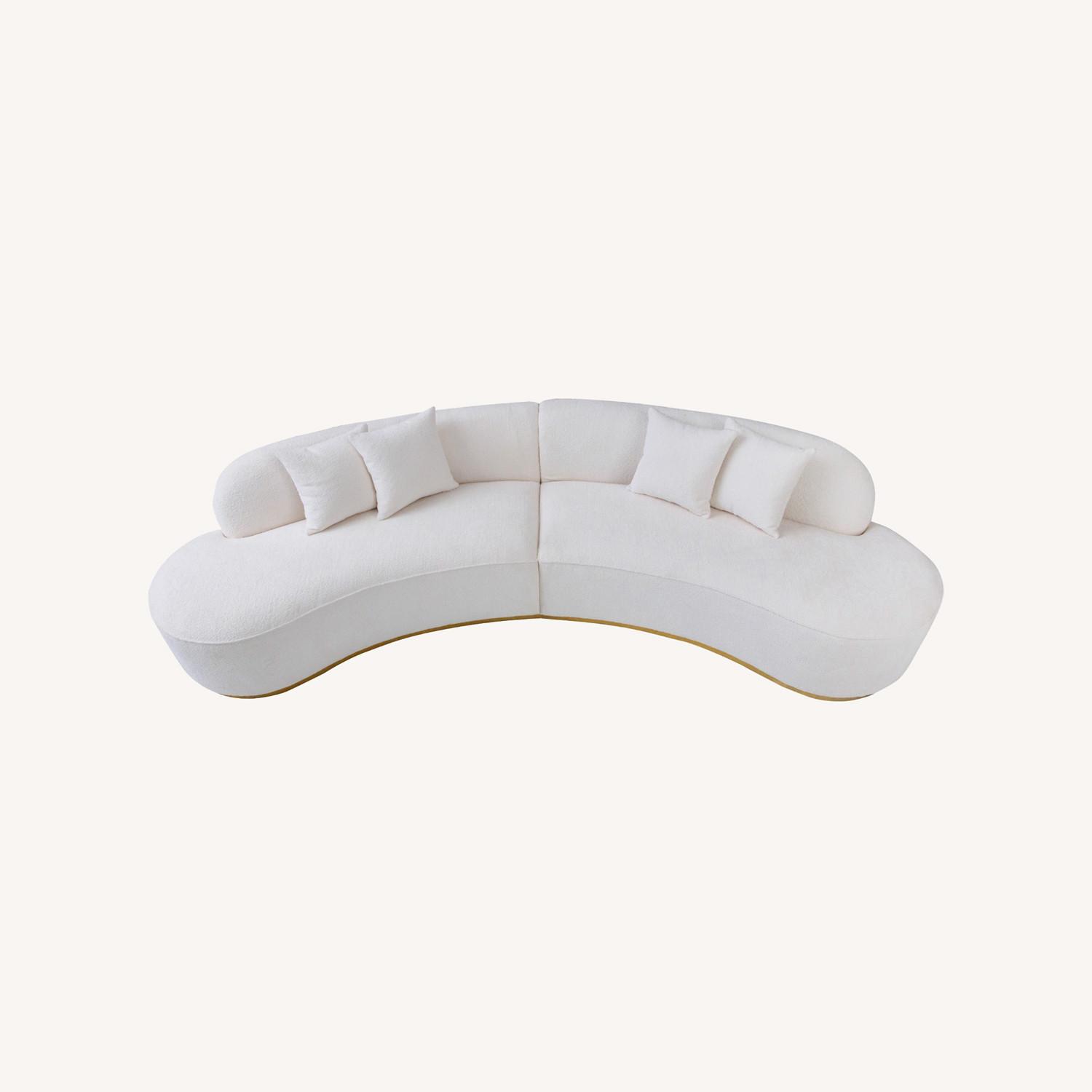 Otto Sofa Ivory Curvy Boucle - image-0