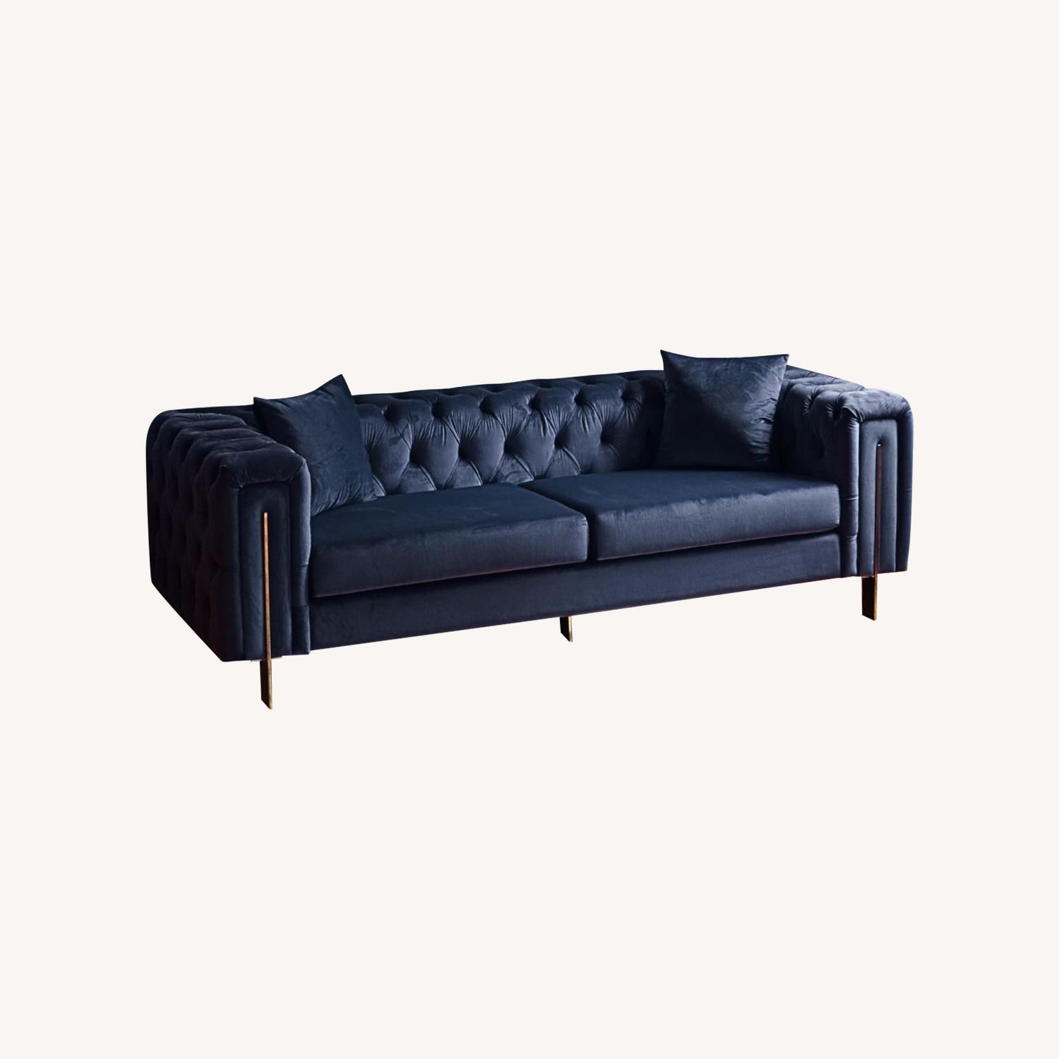 Modern Chesterfield Sofa in Jet Black Velvet - image-6