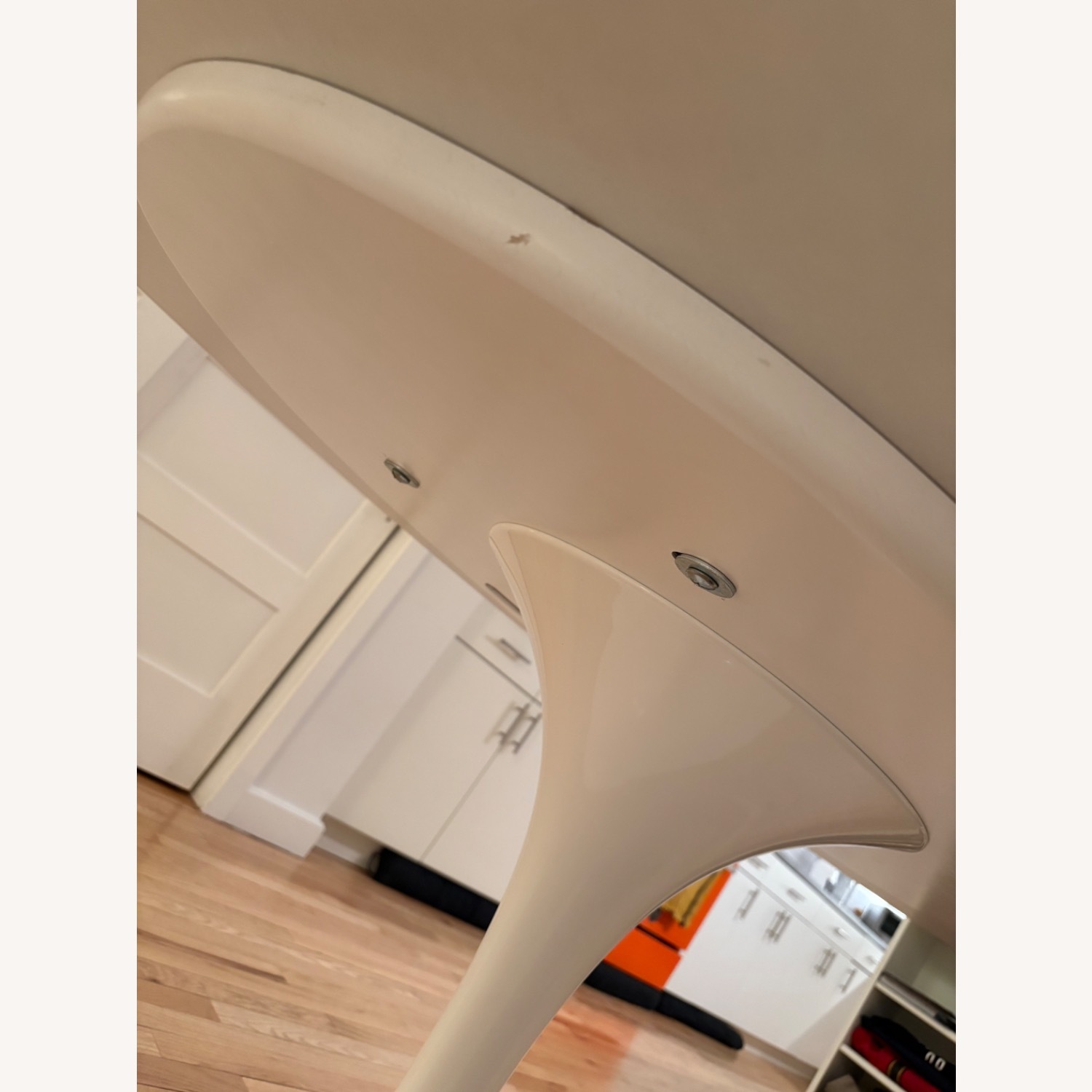 78" Oval Saarinen Dining Table by Knoll - image-22