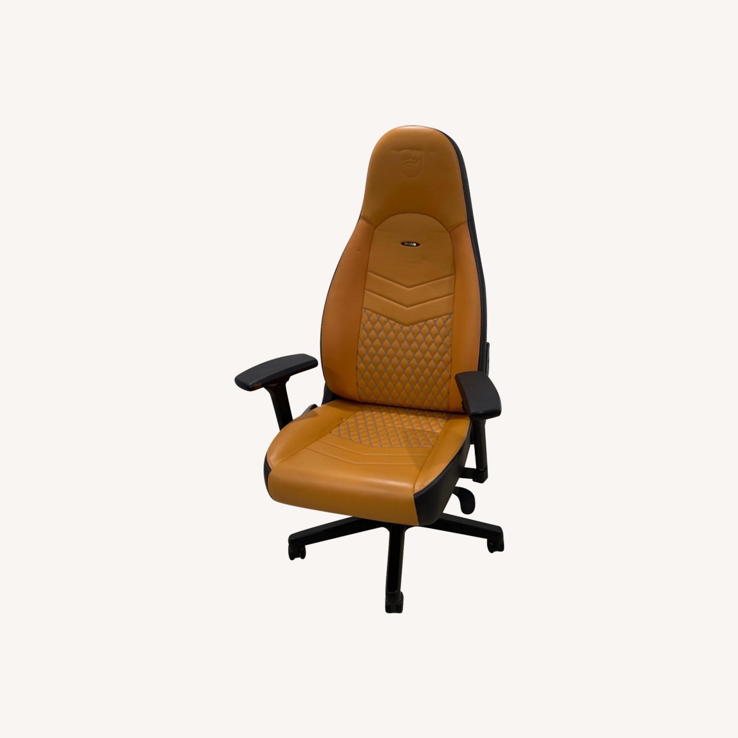 Noblechairs ICON Gaming Chair and Support - image-6