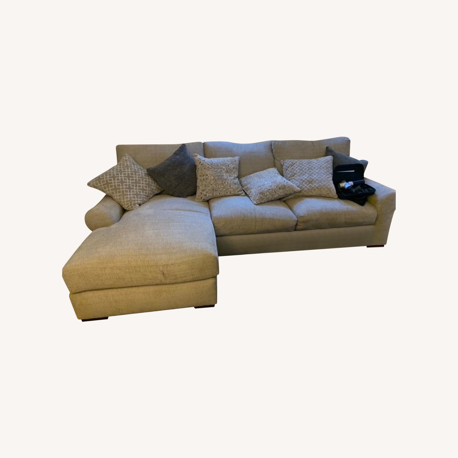 Raymour & Flanigan Sectional Sofa - AptDeco
