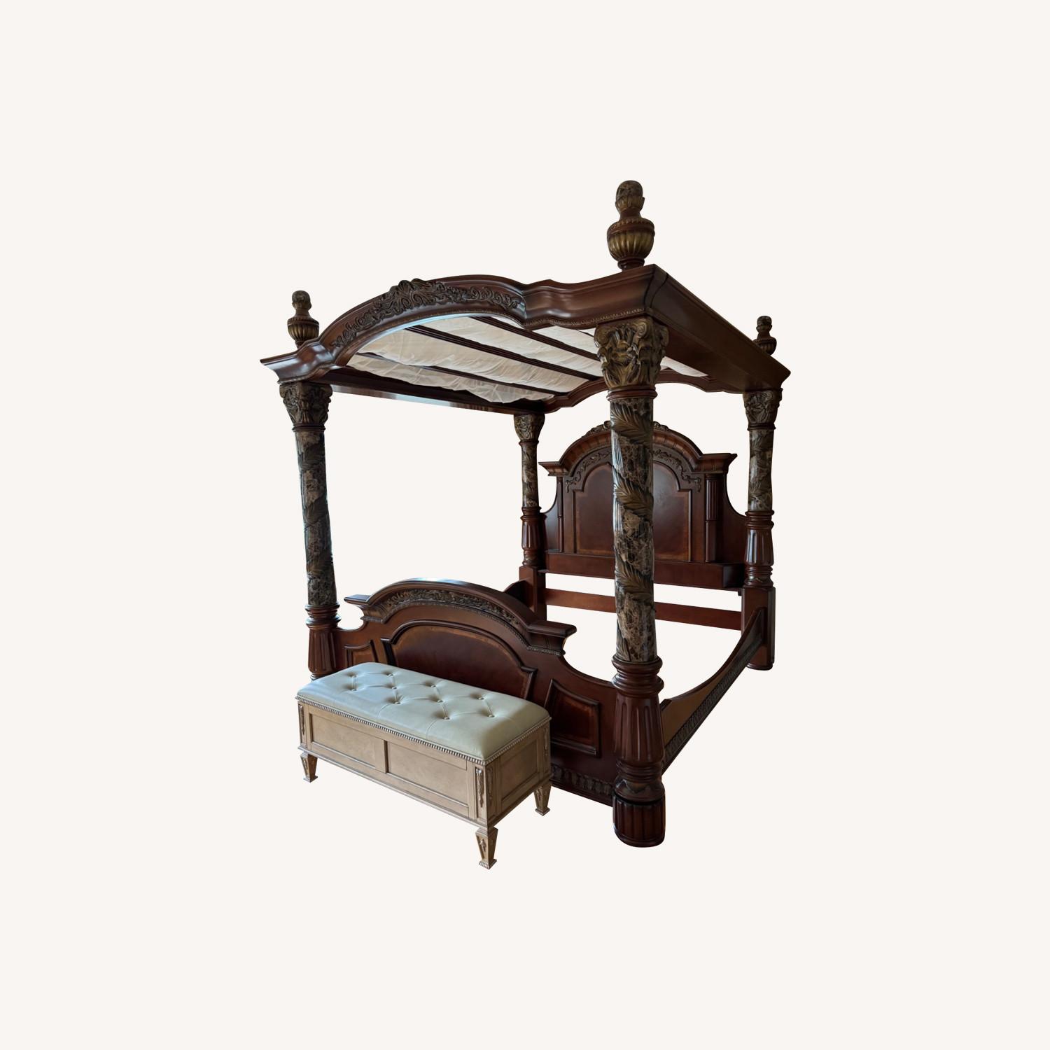 Villa Valencia Canopy Bed - image-0
