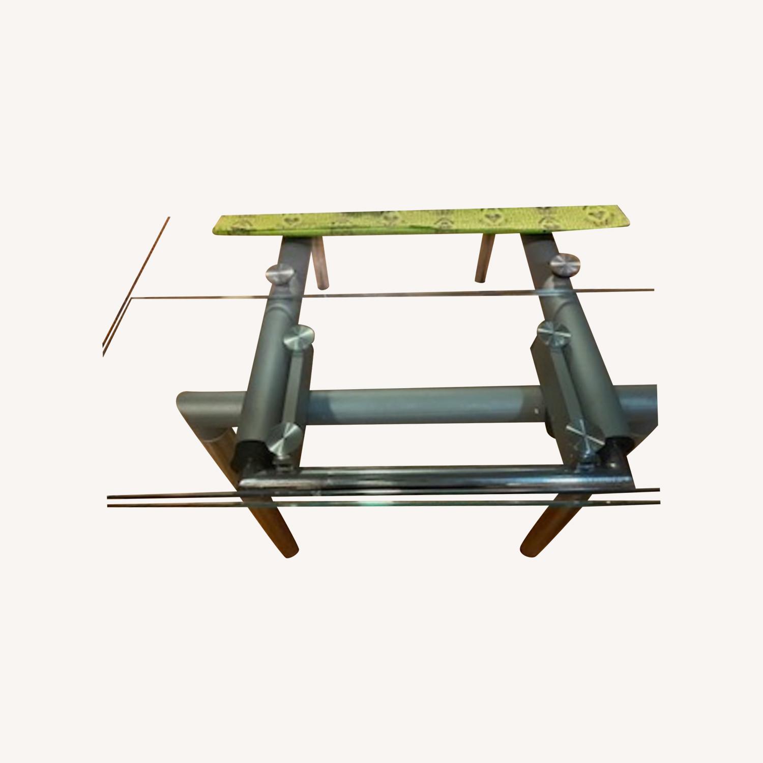 Expandable Glass Table - image-0