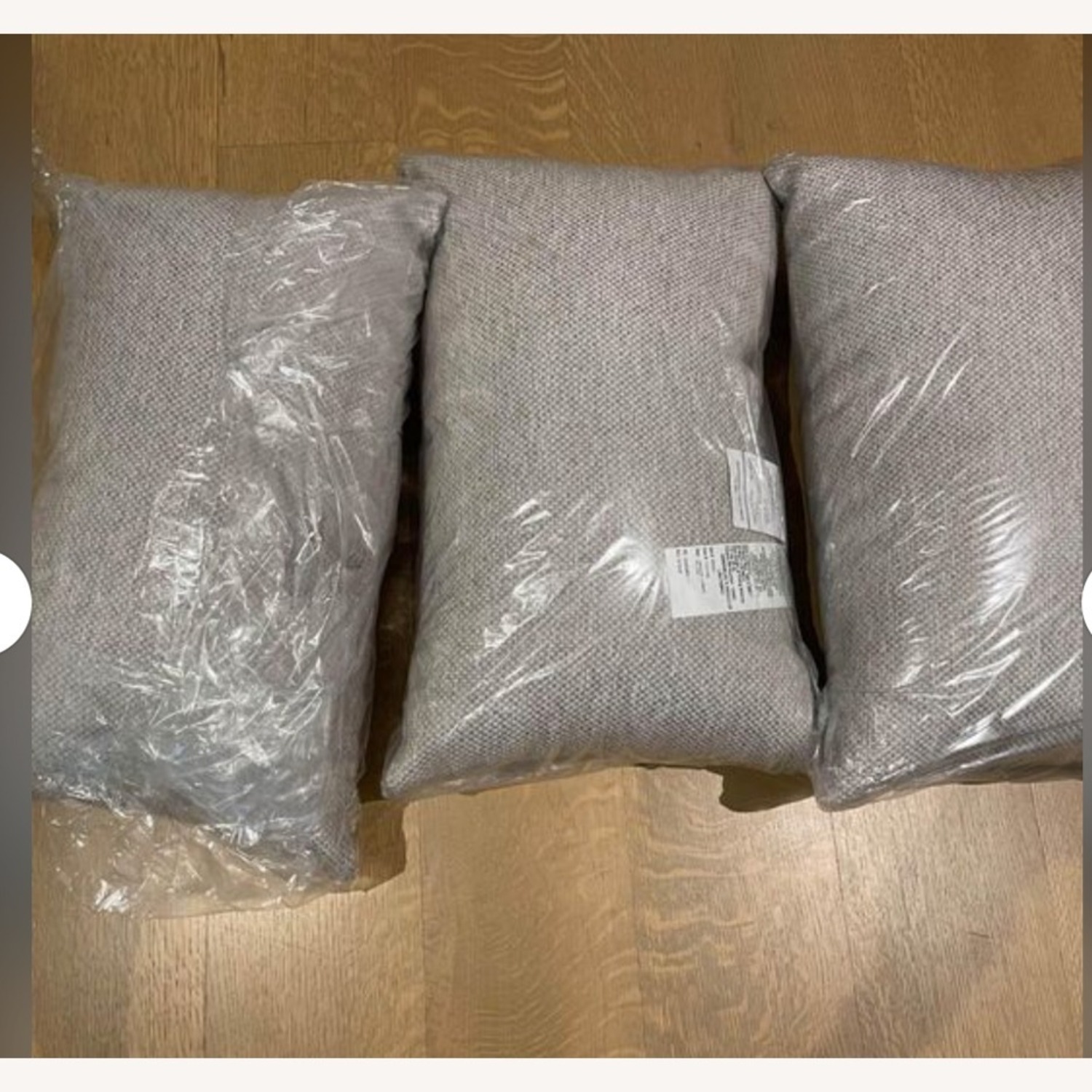 Pottery Barn Sunbrella 16x24 Pillows - image-2